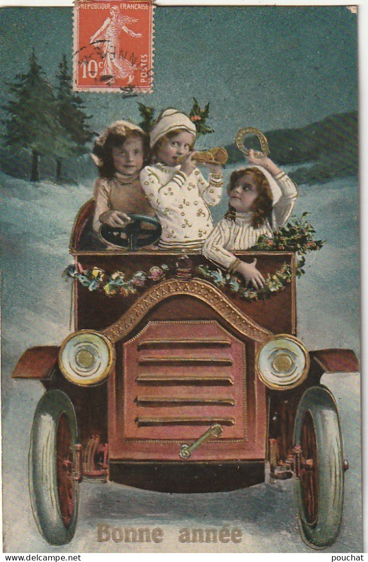 HO 22 - CARTE  " BONNE ANNEE " - AUTOMOBILE A MANIVELLE AVEC CALANDRE DOREE - ENFANTS AVEC FER A CHEVAL- 2 SCANS  - Neujahr