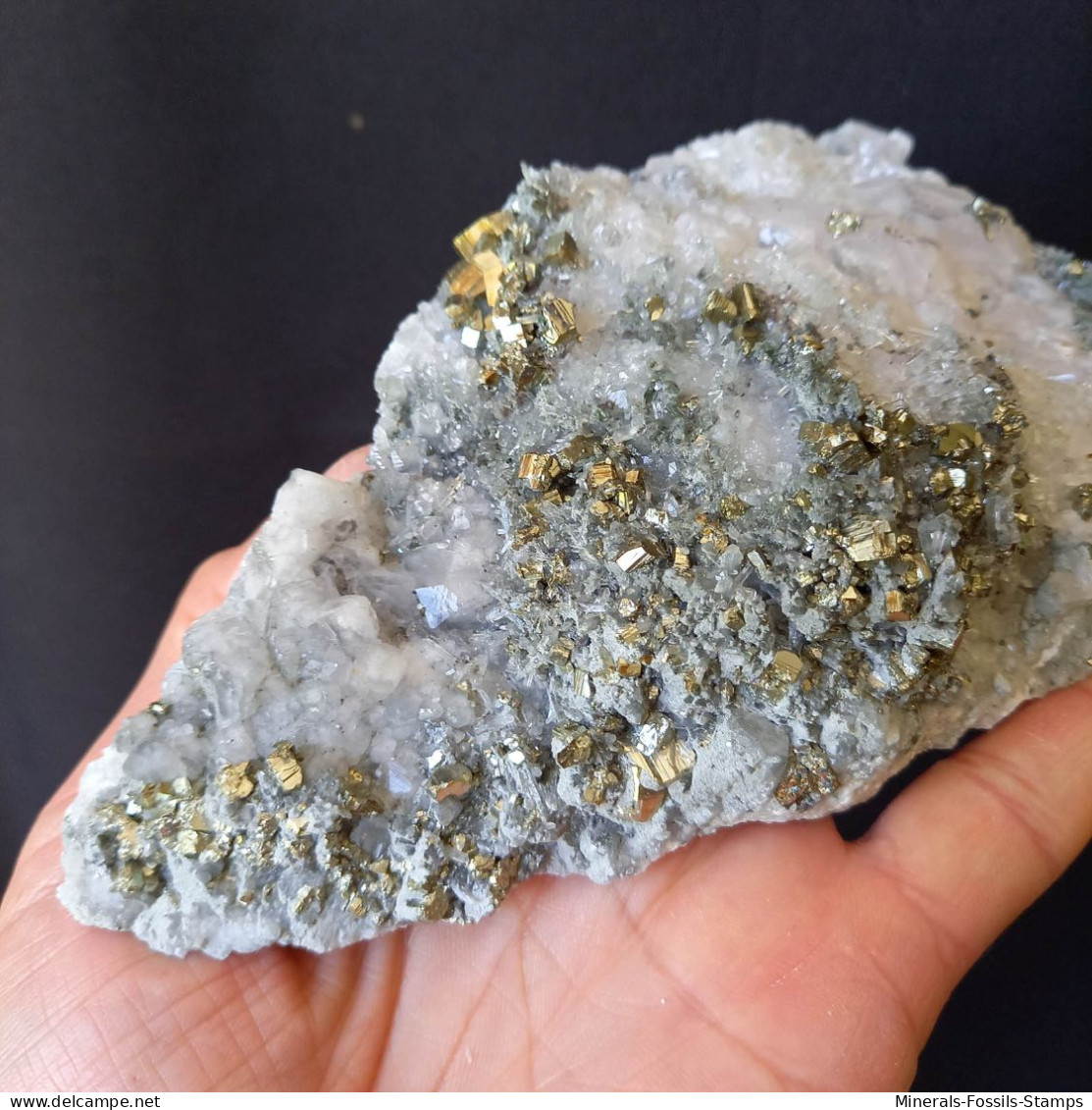 #M60 Schöne CALCIT, PYRIT, Quarz Kristalle (Dalnegorsk, Primorskiy Kray, Russland) - Minerales