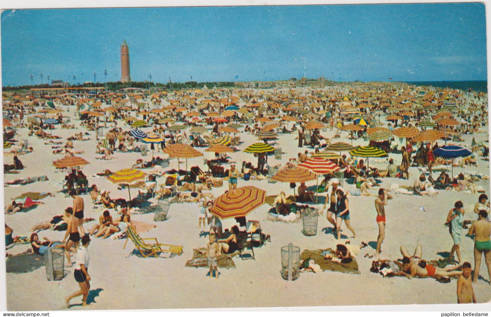 Jones Beach   Looking East From West Bathhouse - Other & Unclassified