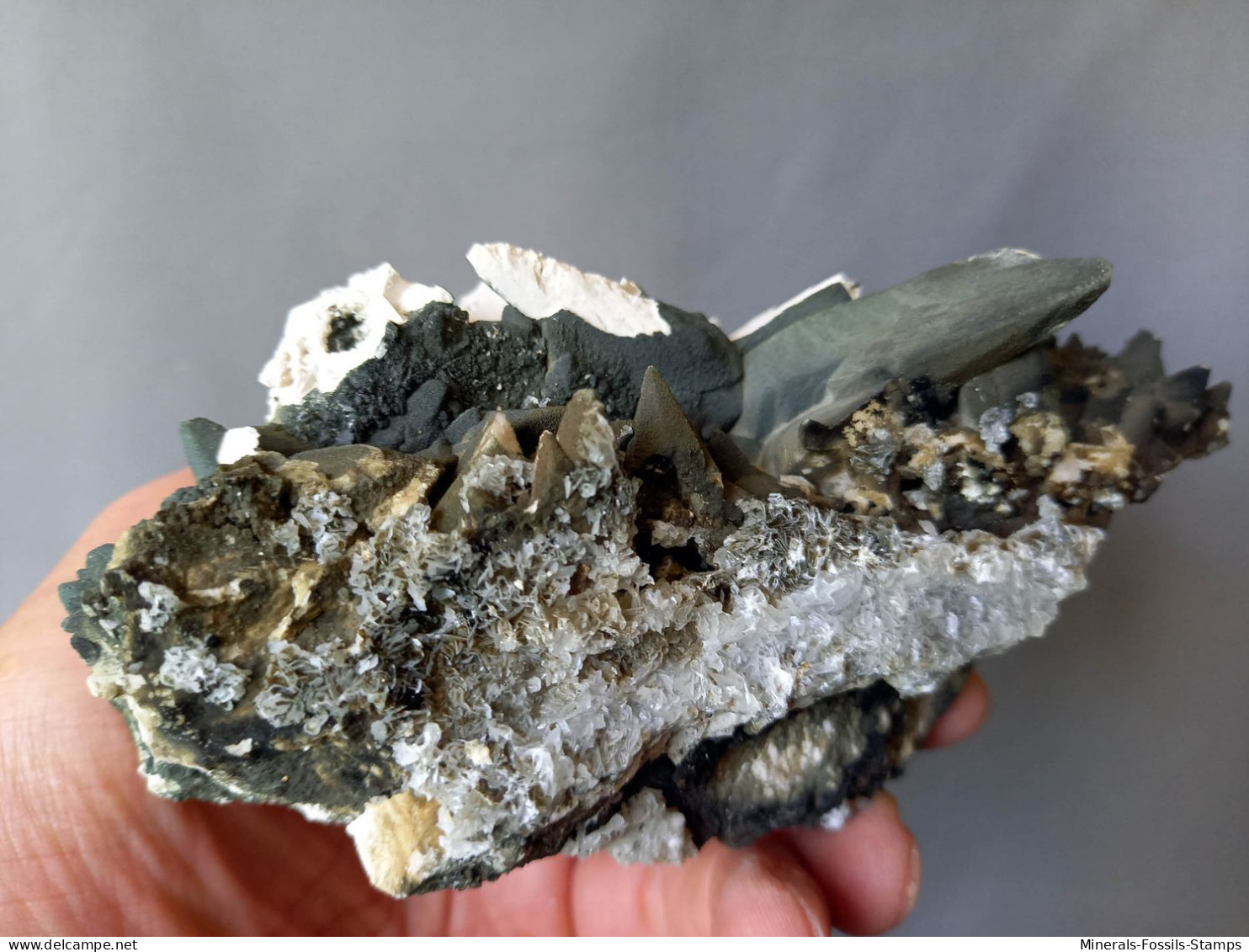 #M61 Schöne Und Ungewöhnlicher CALCIT Kristalle (Dalnegorsk, Primorskiy Kray, Russland) - Mineralen