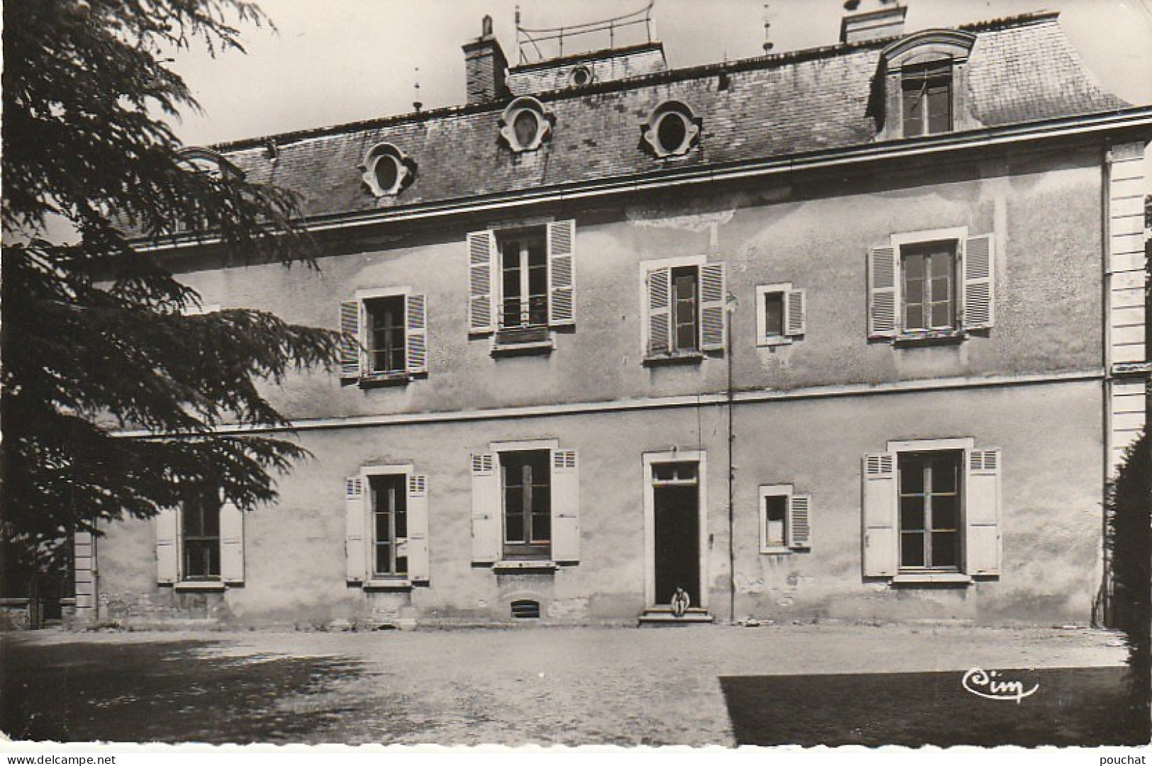 IN 7 - (69) SAINT GERMAIN AU MONT D'OR - FOYER COMMUNAUTAIRE DE VACANCES - 2 SCANS - Andere & Zonder Classificatie