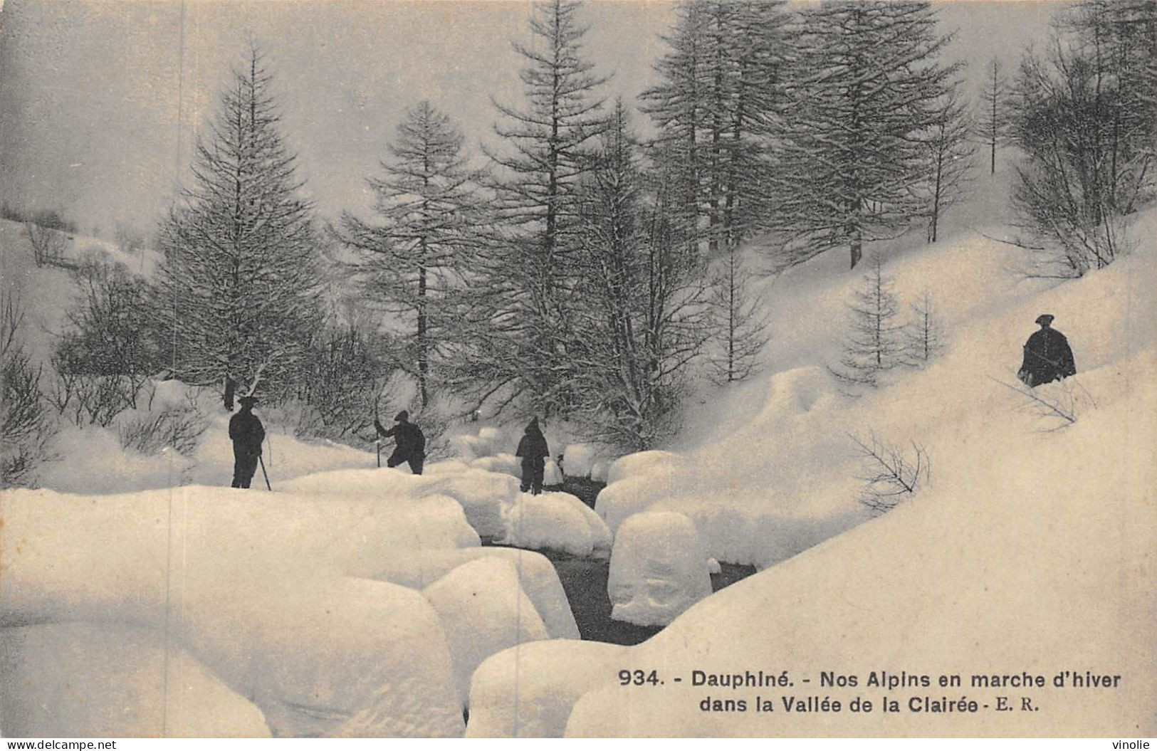 24-5347 :  LES CHASSEURS ALPINS EN MANOEUVRE. MARCHE D'HIVER - Otros & Sin Clasificación