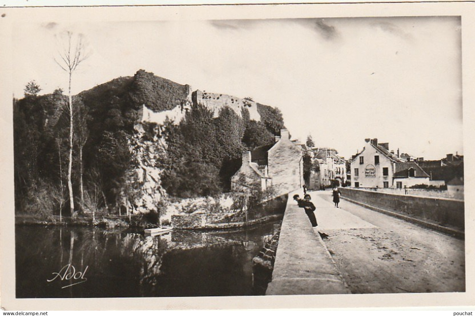 IN 14 -(72)  FRESNAY SUR SARTHE  - VIEILLES FORTIFICATIONS SUR LA SARTHE - ENFANTS SUR LE PONT  - 2 SCANS - Other & Unclassified