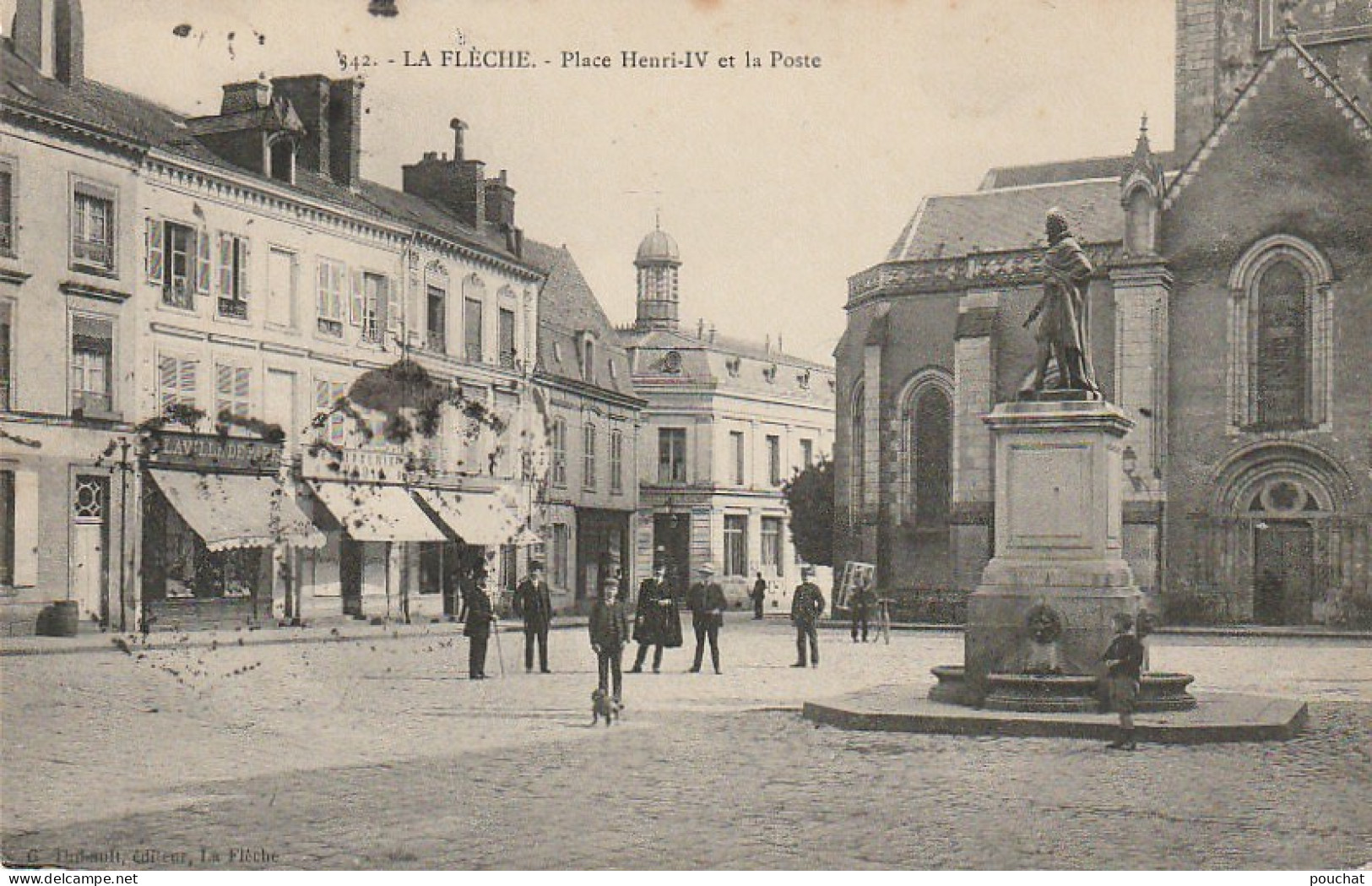 IN 15 - (72)  LA FLECHE  -  PLACE HENRI IV ET LA POSTE -  2 SCANS  - La Fleche