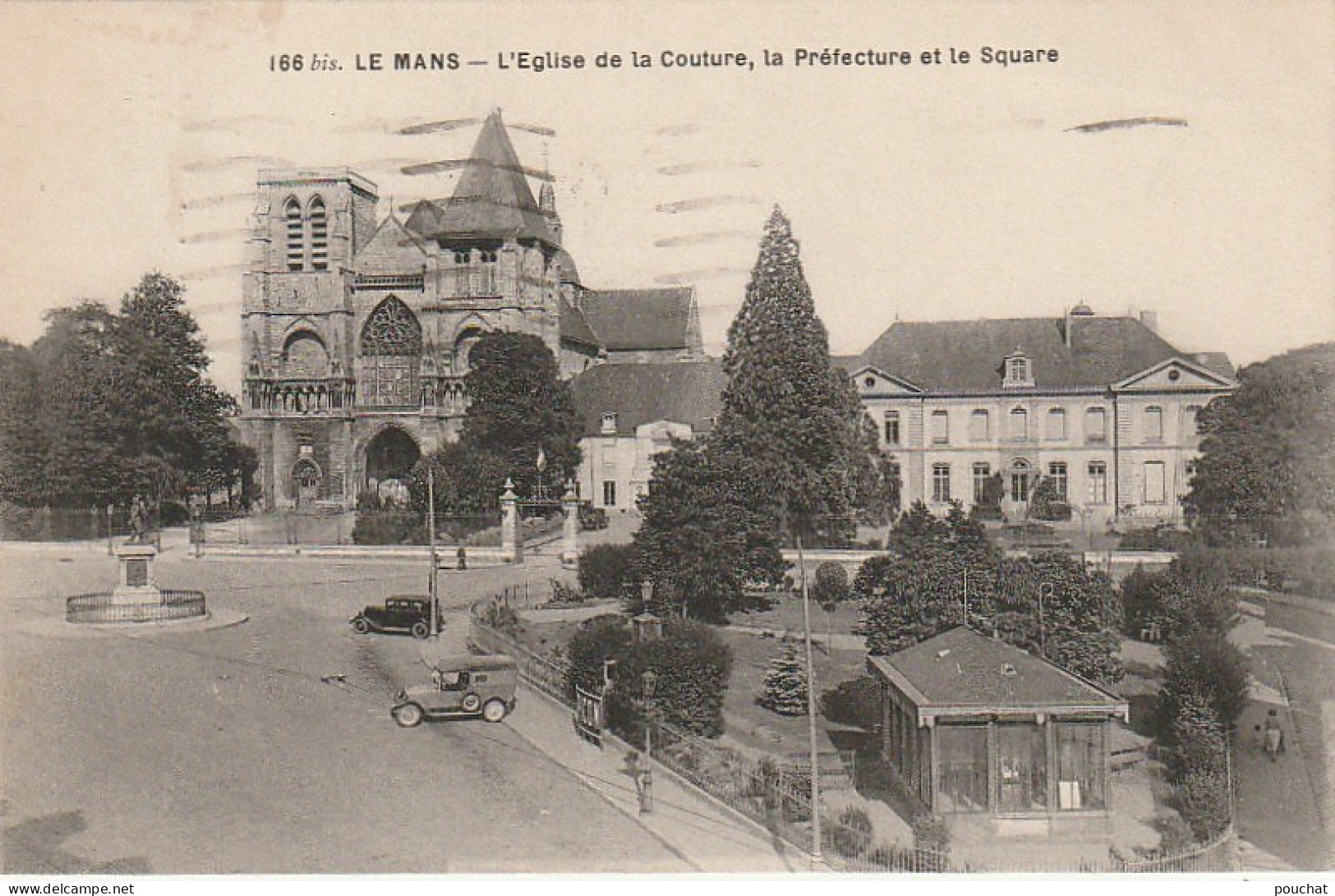 IN 16 - (72) LE MANS  -  L'EGLISE DE LA COUTURE , LA PREFECTURE ET LE SQUARE - AUTOMOBILES  -  2 SCANS - Le Mans