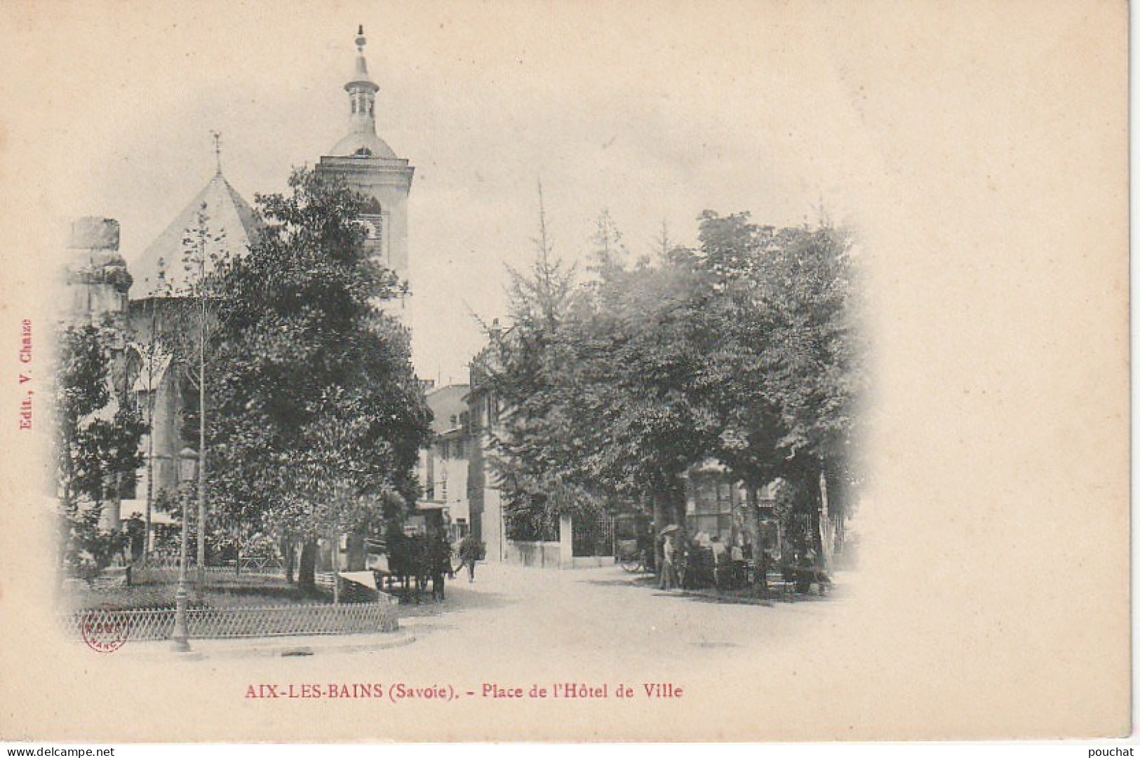 IN 18  - (73)  AIX LES BAINS - LA PLACE  DE L'HOTEL DE VILLE -  2 SCANS  - Aix Les Bains