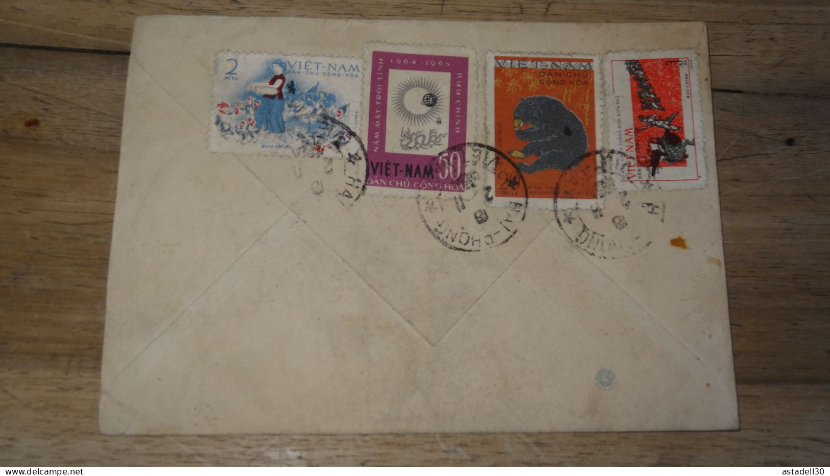 VIETNAM Enveloppe 1964?, Par Avion   ......... Boite1 ...... 240424-111 - Viêt-Nam