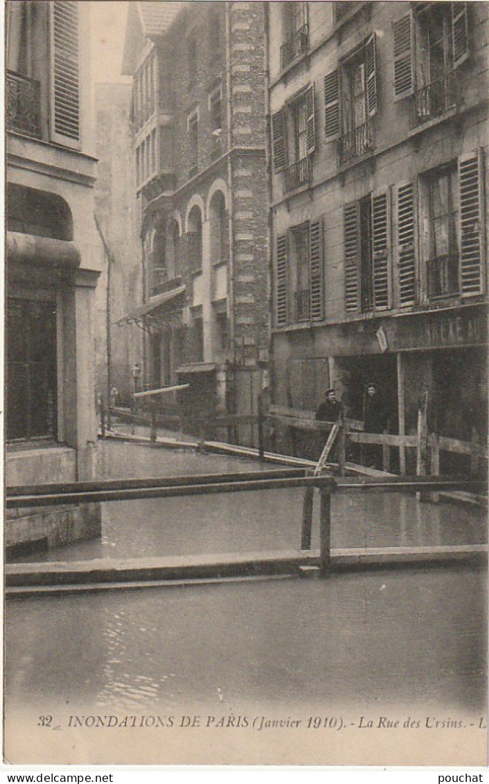 IN 27 -(75) PARIS 1910 - INONDATIONS - LA RUE DES URSINS - PASSERELLES   - 2 SCANS - Alluvioni Del 1910