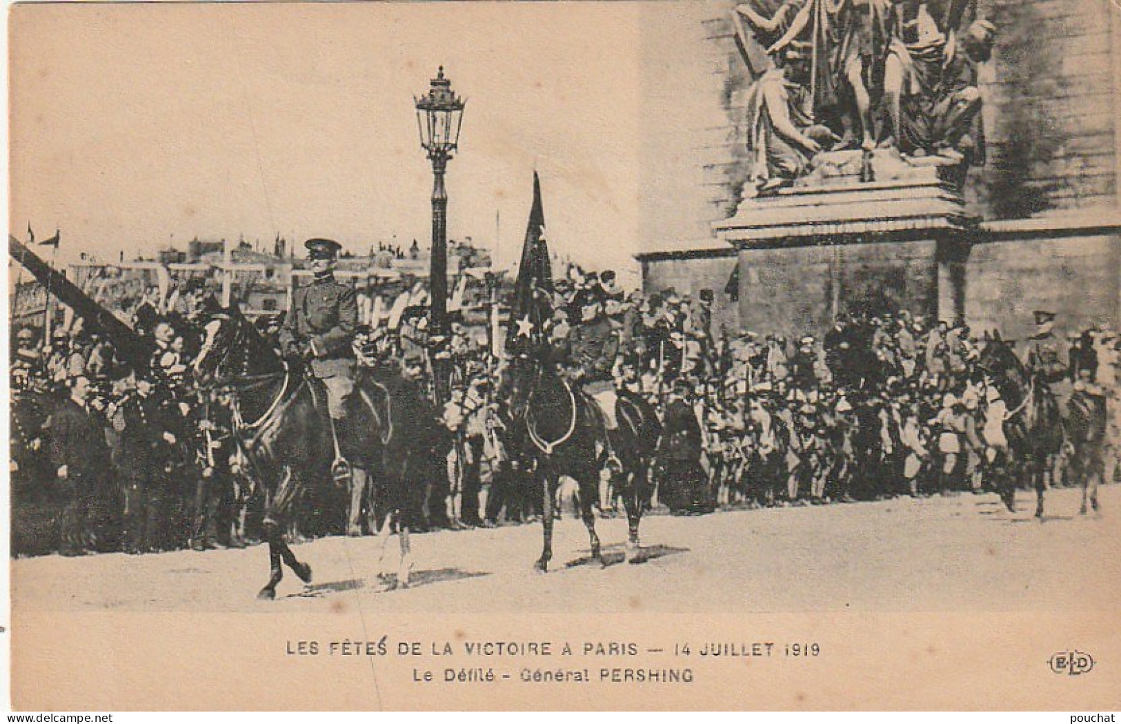 JA 2 - (75) PARIS - LES FETES DE LA VICTOIRE 1919 -  LE DEFILE - LE GENERAL PERSHING  - 2 SCANS - Lots, Séries, Collections