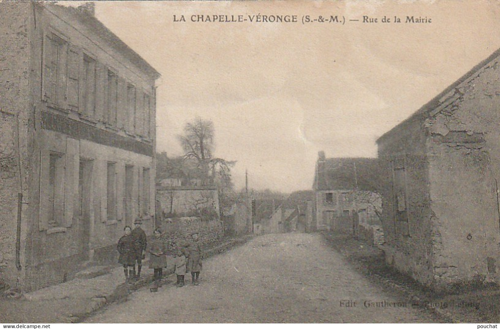 JA 14 -(77) LA CHAPELLE VERONGE - RUE DE LA MAIRIE - GROUPE D' ENFANTS - 2 SCANS  - Autres & Non Classés