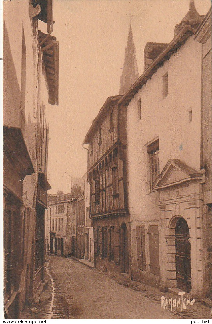 JA 24-(79) SAINT MAIXENT - PITTORESQUE RUE DE LA CROIX - 2 SCANS  - Saint Maixent L'Ecole