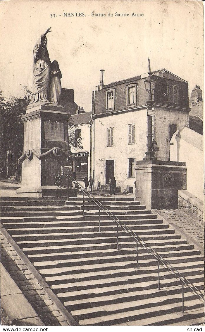 NANTES - STATUE DE SAINTE-ANNE - Nantes