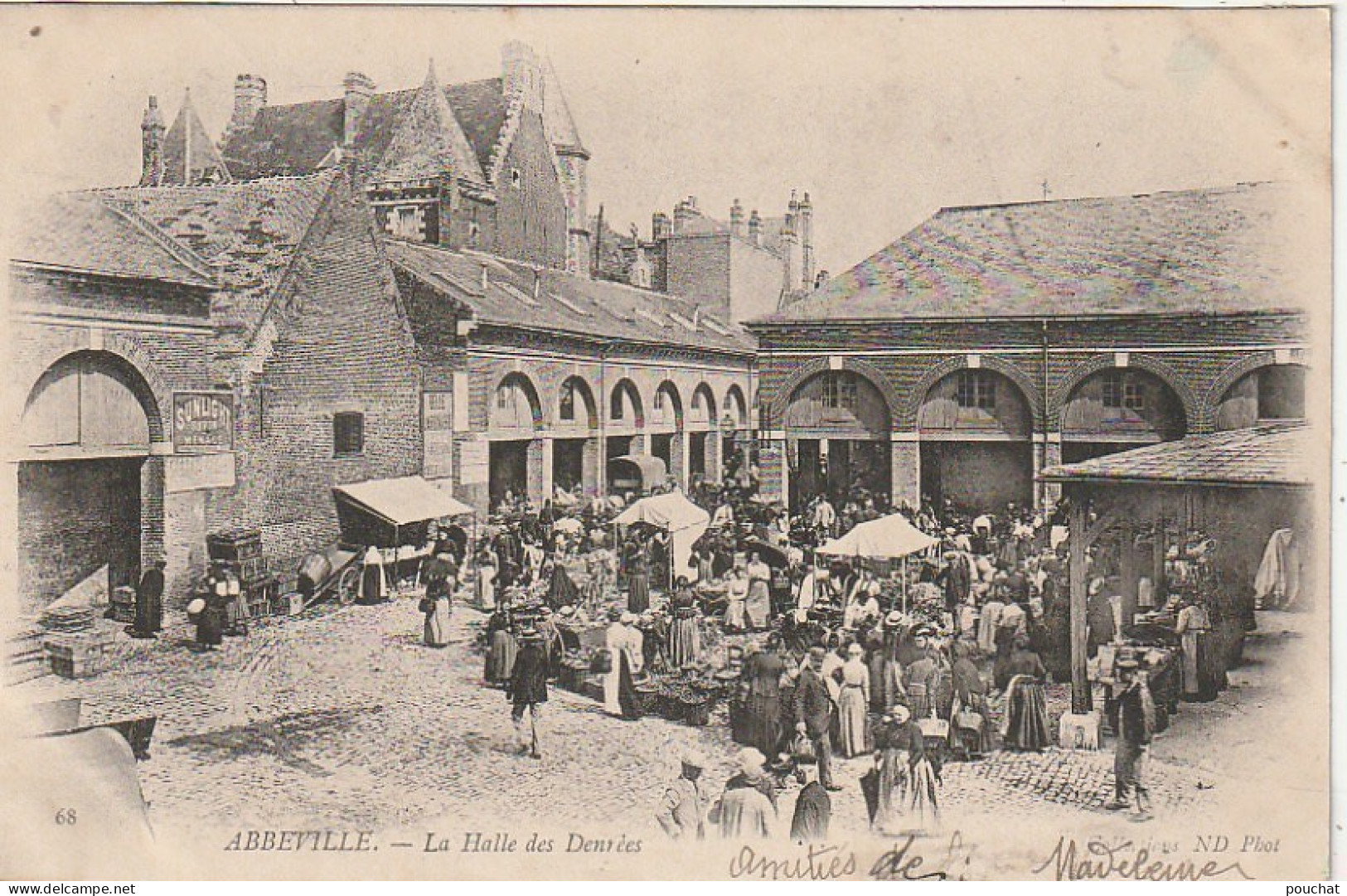 KO 6 -(80) ABBEVILLE - LA HALLE DES DENREES - CHALANDS - ETALS - 2 SCANS - Abbeville