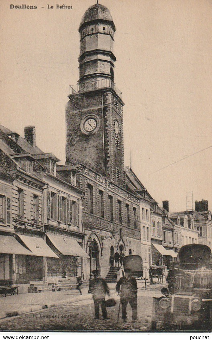 KO 6-(80) DOULLENS - LE BEFFROI  - AUTOMOBILE  - 2 SCANS  - Doullens