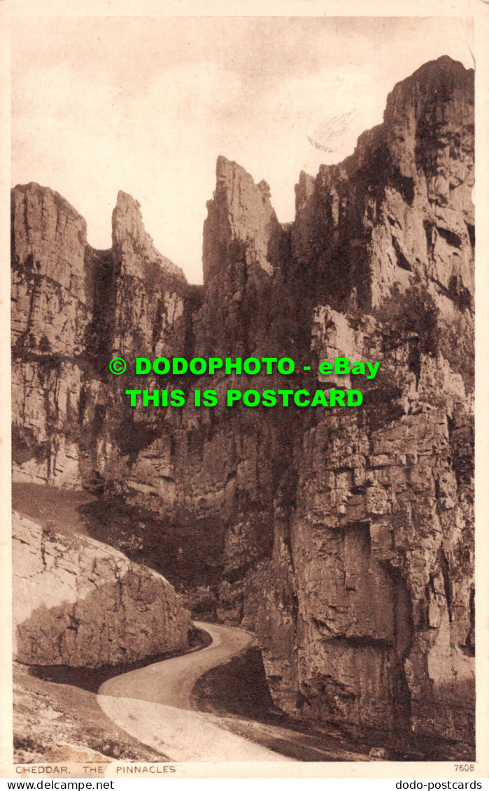 R540092 Cheddar. The Pinnacles. Photochrom - World