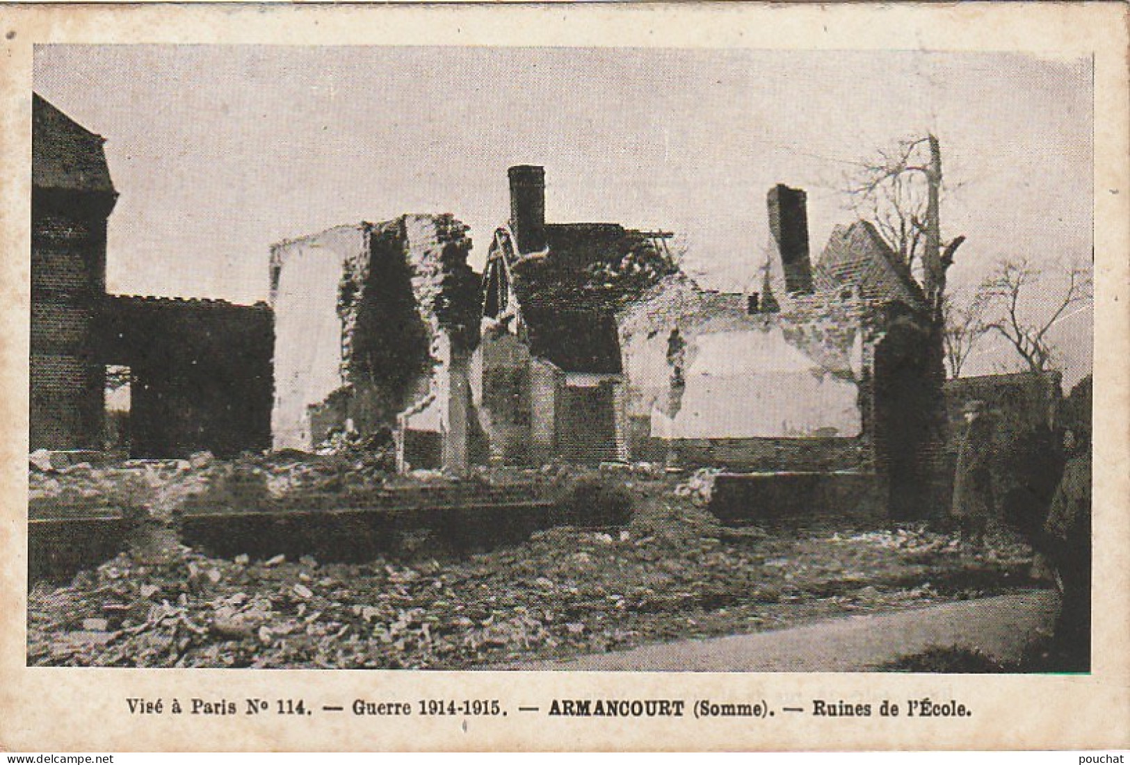 KO 7-(80) GUERRE 1914 1915 - ARMANCOURT - RUINES DE L' ECOLE   - 2 SCANS  - Autres & Non Classés