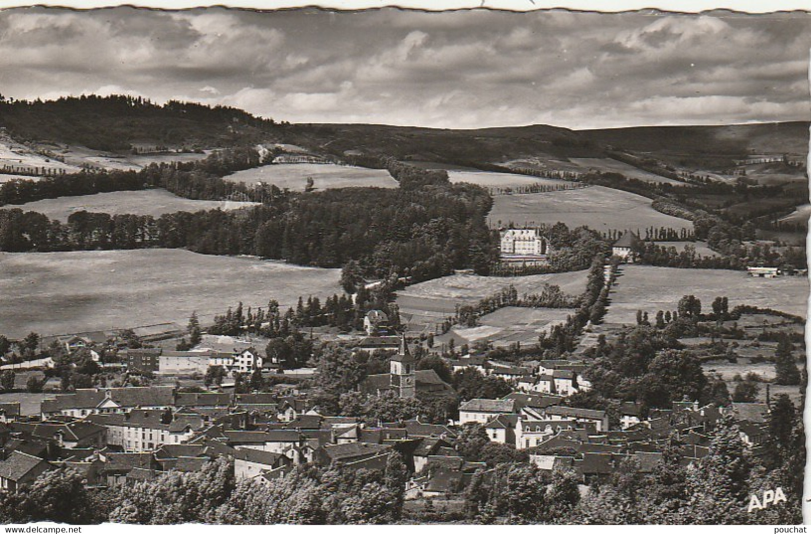 KO 11-(81) LACAUNE LES BAINS - VUE GENERALE - AU FOND , CHATEAU DE CALMELS - 2 SCANS - Autres & Non Classés