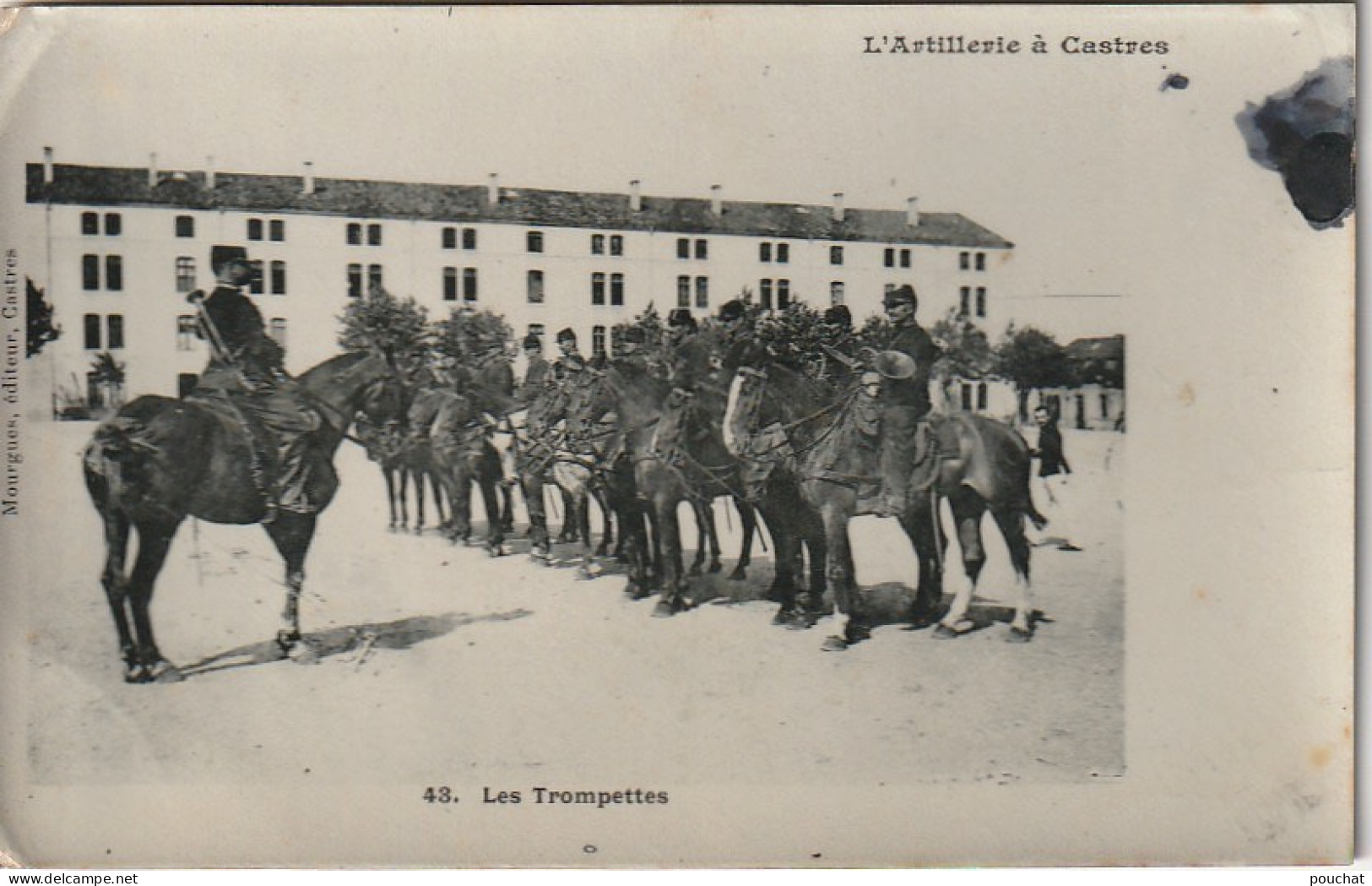 KO 12-(81) L ' ARTILLERIE A CASTRES - LES TROMPETTES - CARTE PHOTO - 2 SCANS - Castres