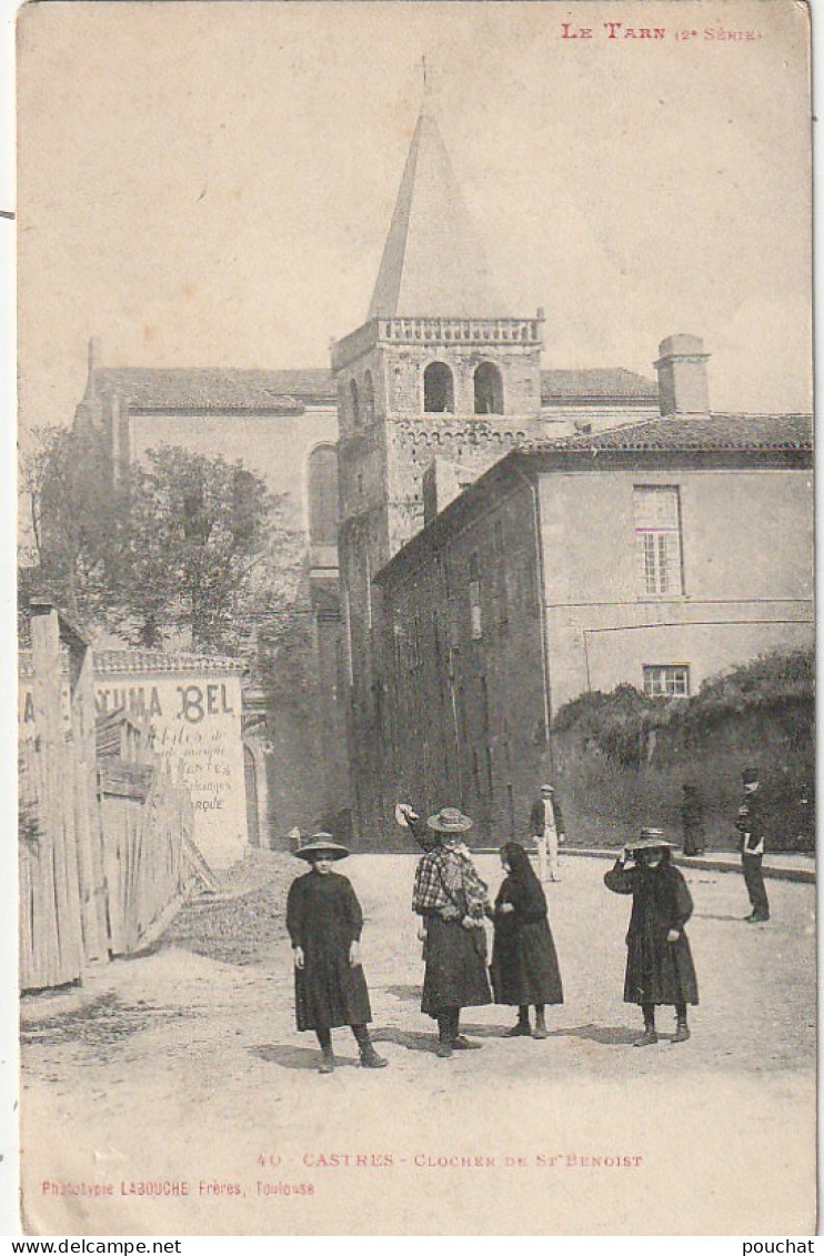 KO 13-(81) CASTRES - CLOCHER DE SAINT BENOIST - PERSONNAGES - 2 SCANS - Castres