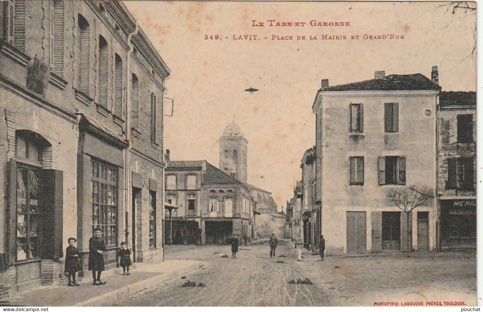 KO 17 -(82) LAVIT - PLACE DE LA MAIRIE ET GRAND' RUE - VILLAGEOIS - 2 SCANS - Lavit