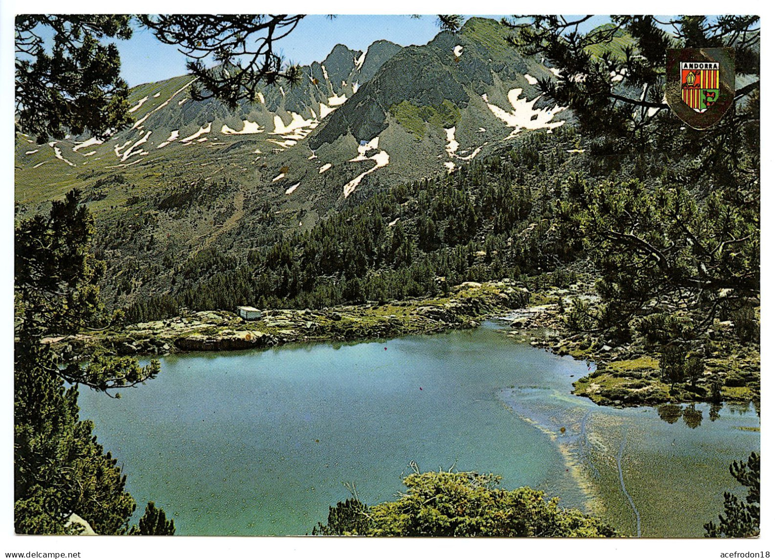 Valls D'Andorra - Cercle Des Pessons - Un Des Etangs Et Crête Des Pessons - Andorra