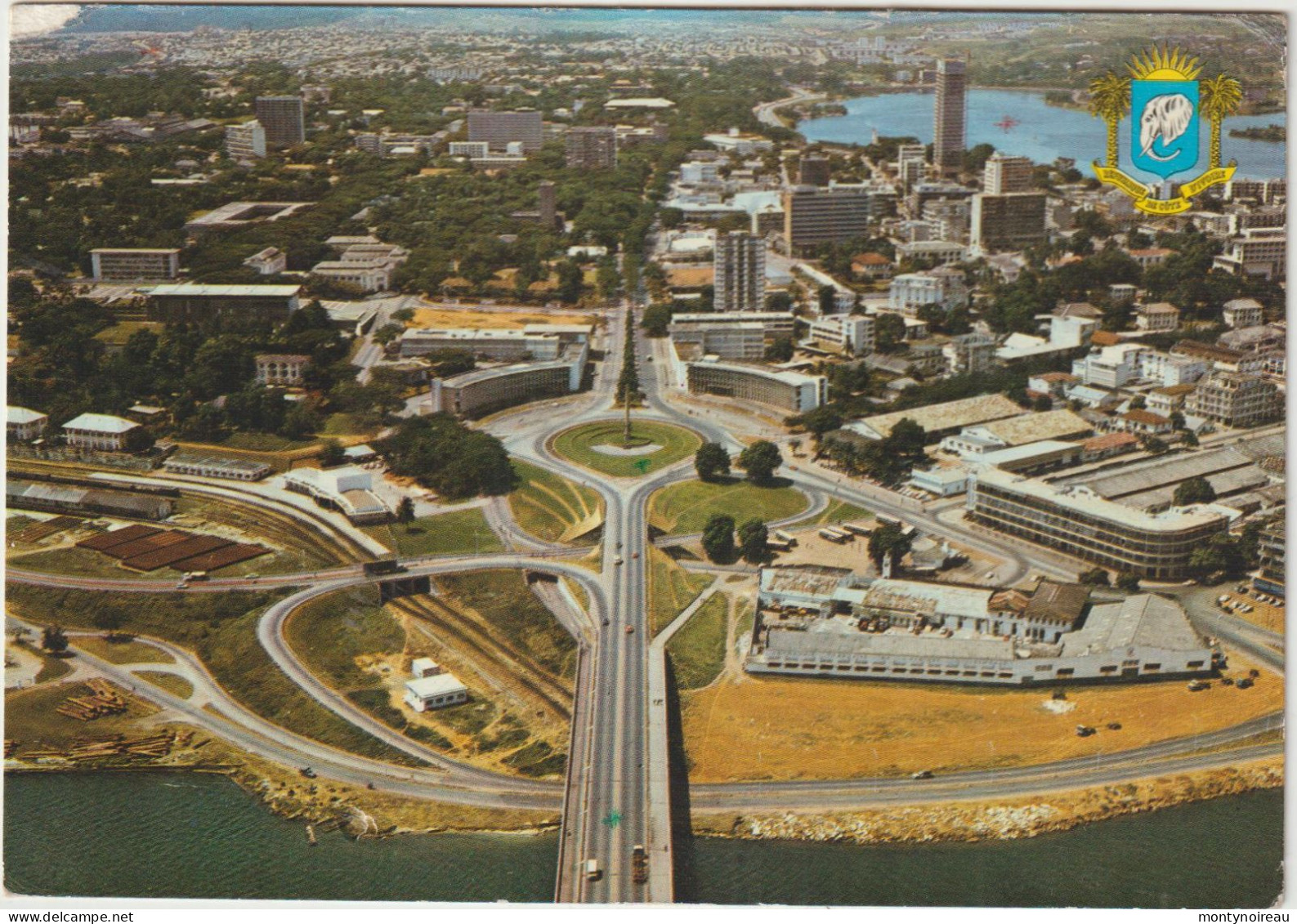 Côte D 'ivoire :  ABIDJAN : Vue  Aériene  Du Plateau - Côte-d'Ivoire