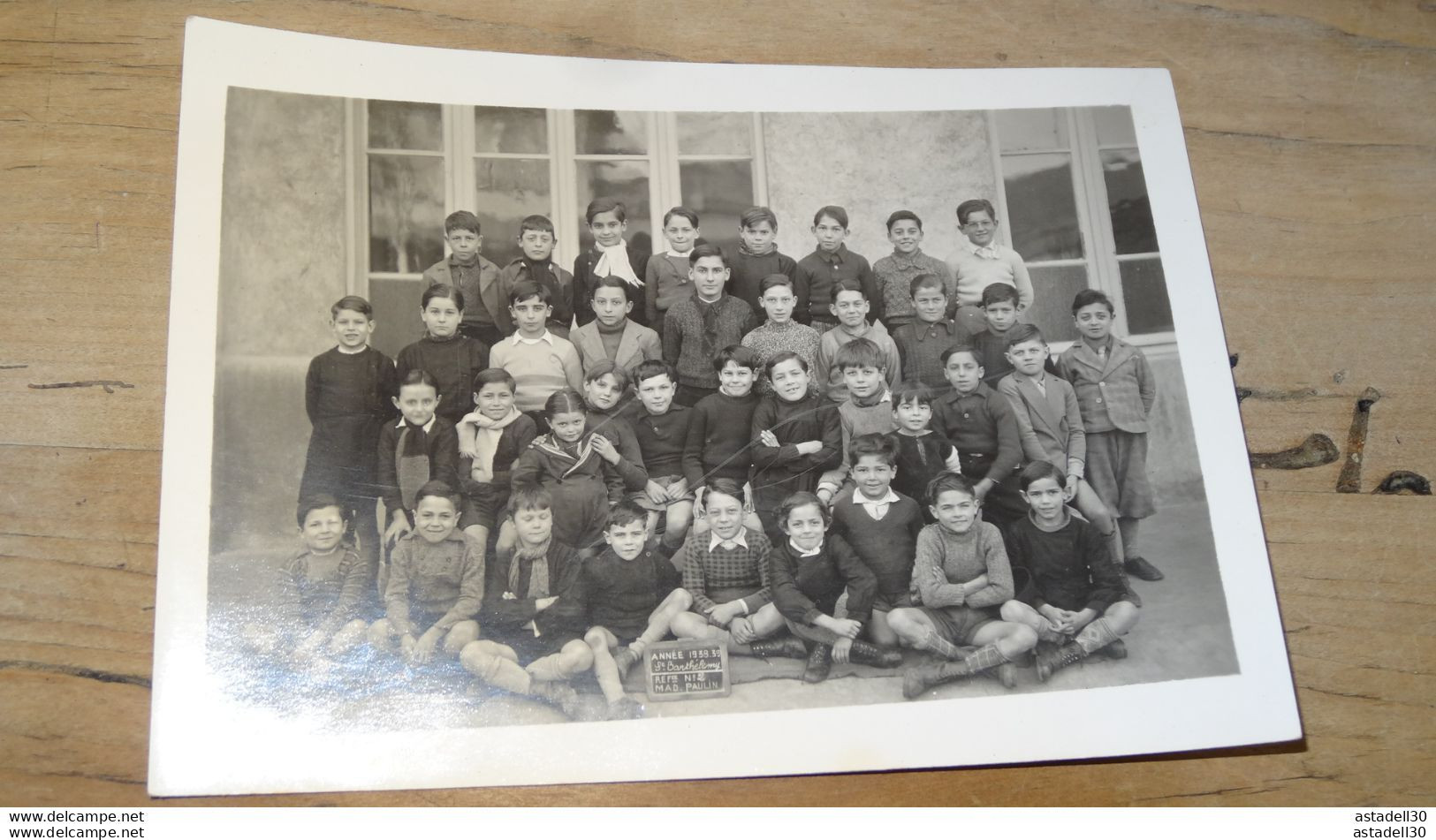 Photo De Classe De 1939 SAINT BARTHELEMY - MARSEILLE, Photo Madeleine PAULIN...... H-SJG9 ....... TIR1-POS22 - Places