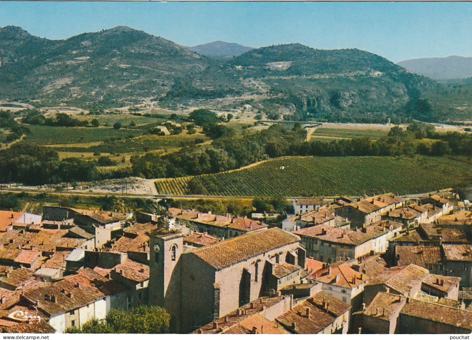 KO 24-(83) LE MUY - VUE AERIENNE  - L' EGLISE - CARTE COULEURS - 2 SCANS - Le Muy