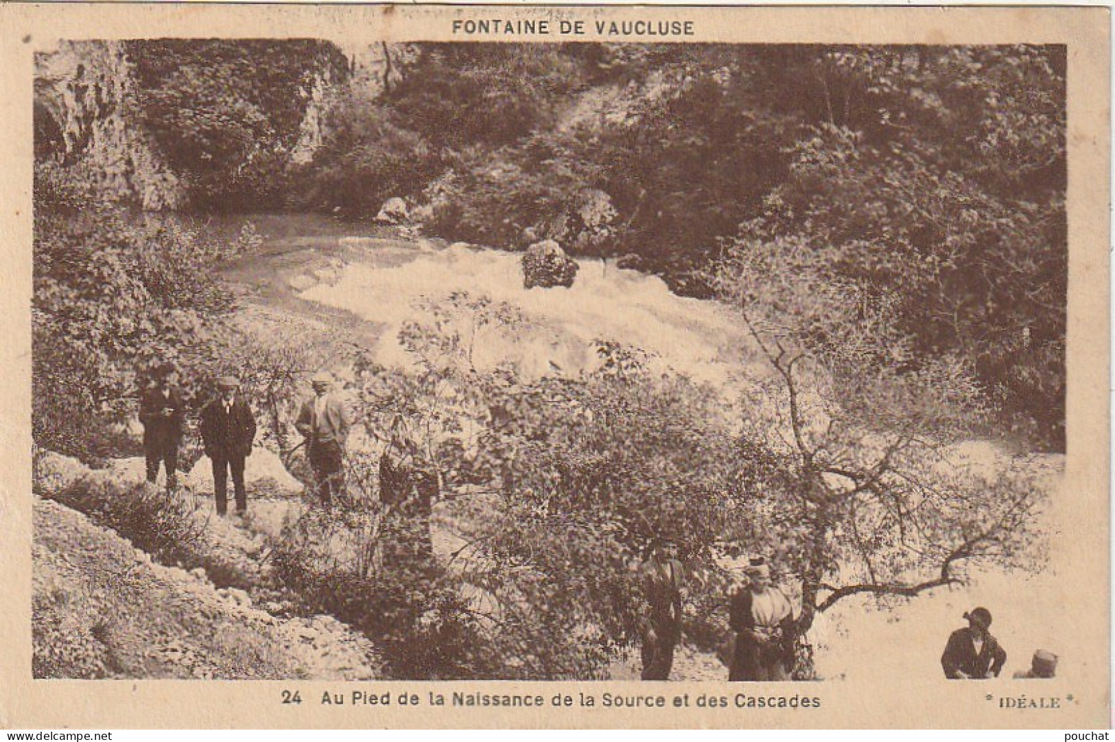 LE 2-(84) FONTAINE DE VAUCLUSE - AU PIED DE LA NAISSANCE DE LA SOURCE ET DES CASCADES - 2 SCANS  - Autres & Non Classés