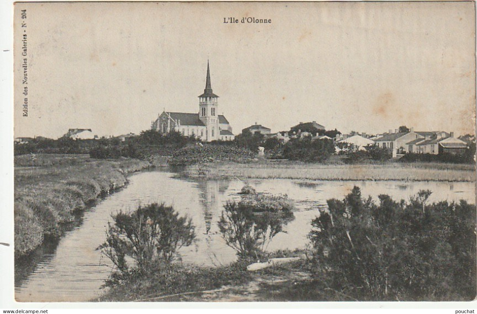 LE 4-(85) ILE D' OLONNE - L' EGLISE  - VUE GENERALE -  2 SCANS - Andere & Zonder Classificatie