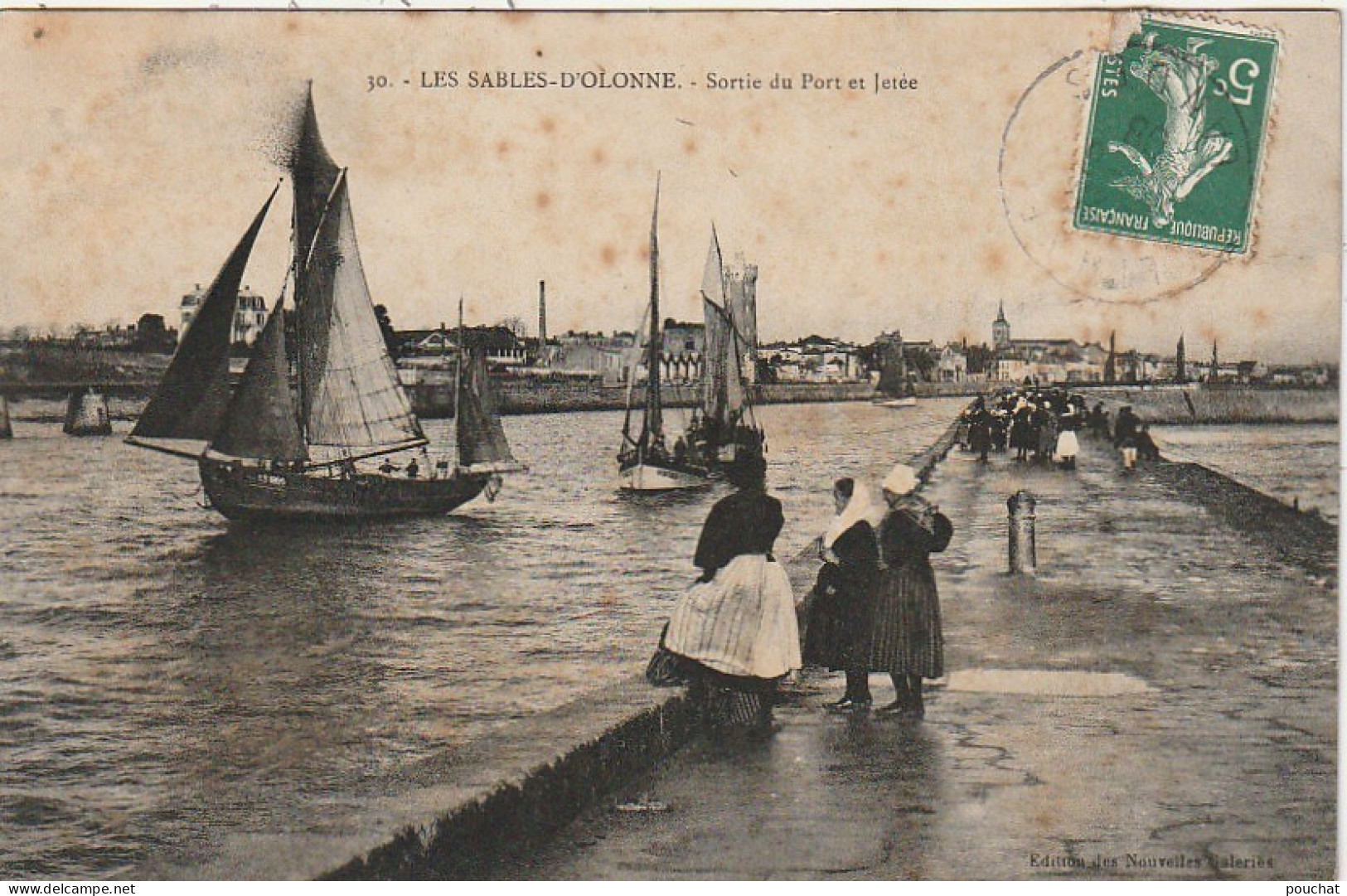 LE 4-(85) LES SABLES D' OLONNE - SORTIE DU PORT ET JETEE  - 2 SCANS - Sables D'Olonne