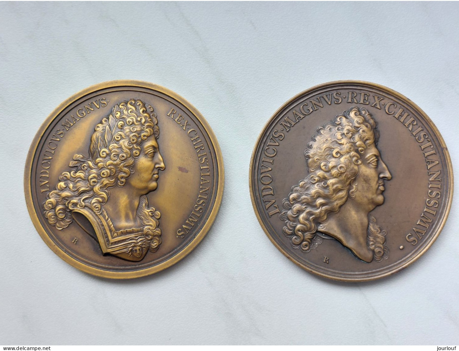 2 Medailles LOUIS XIV ( Bronze - 70 Mm ) - Monarquía / Nobleza