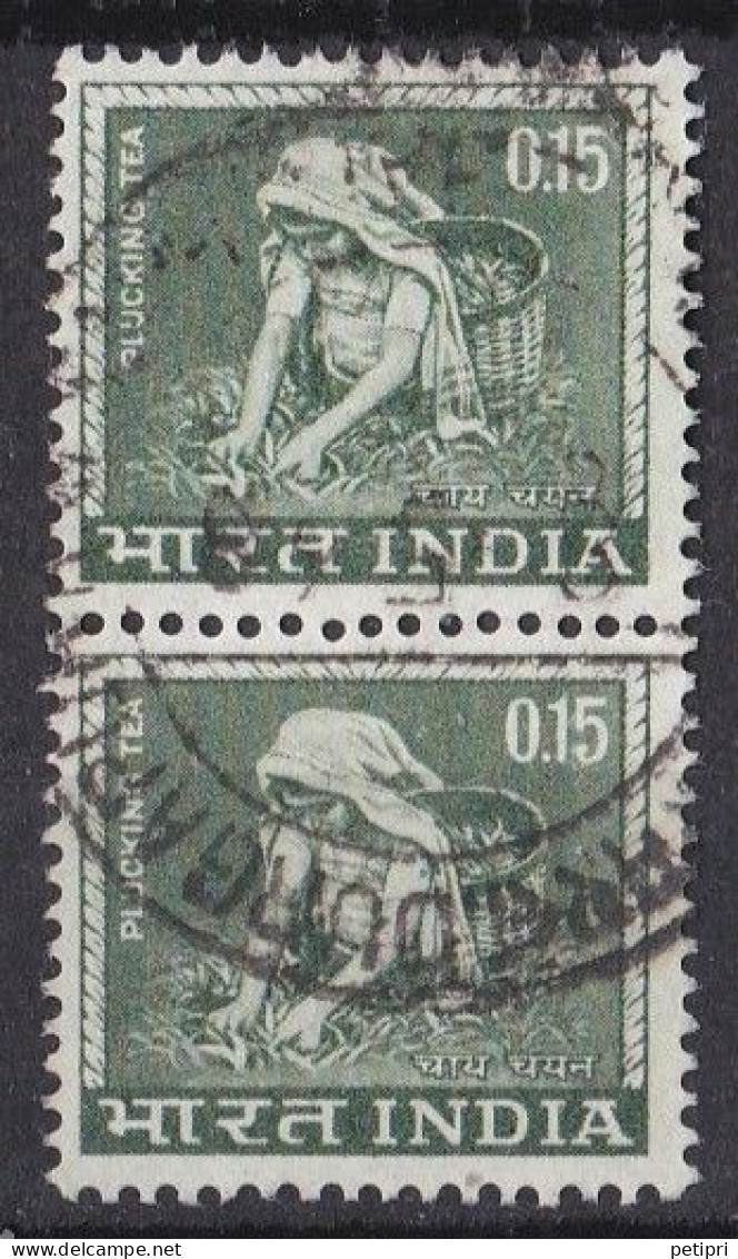 Inde  - 1950  1959 -  République -  Y&T N ° 193  Paire Oblitérée - Usados