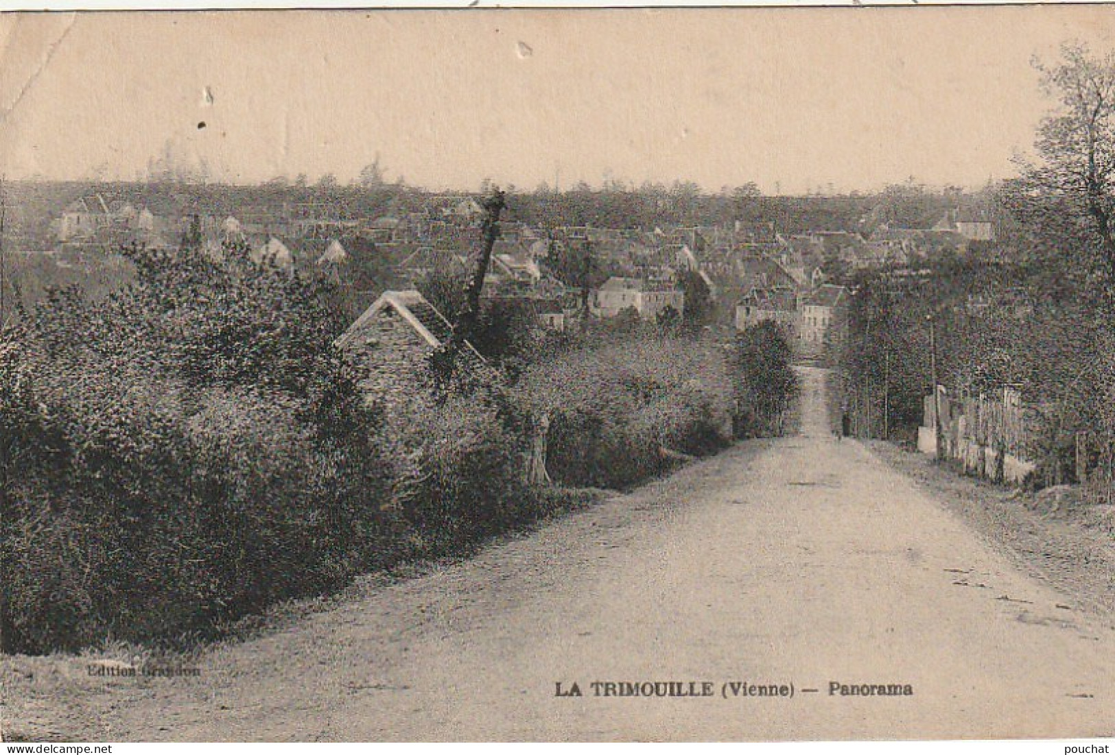 LE 7-(86) LA TRIMOUILLE - PANORAMA  - 2 SCANS  - La Trimouille