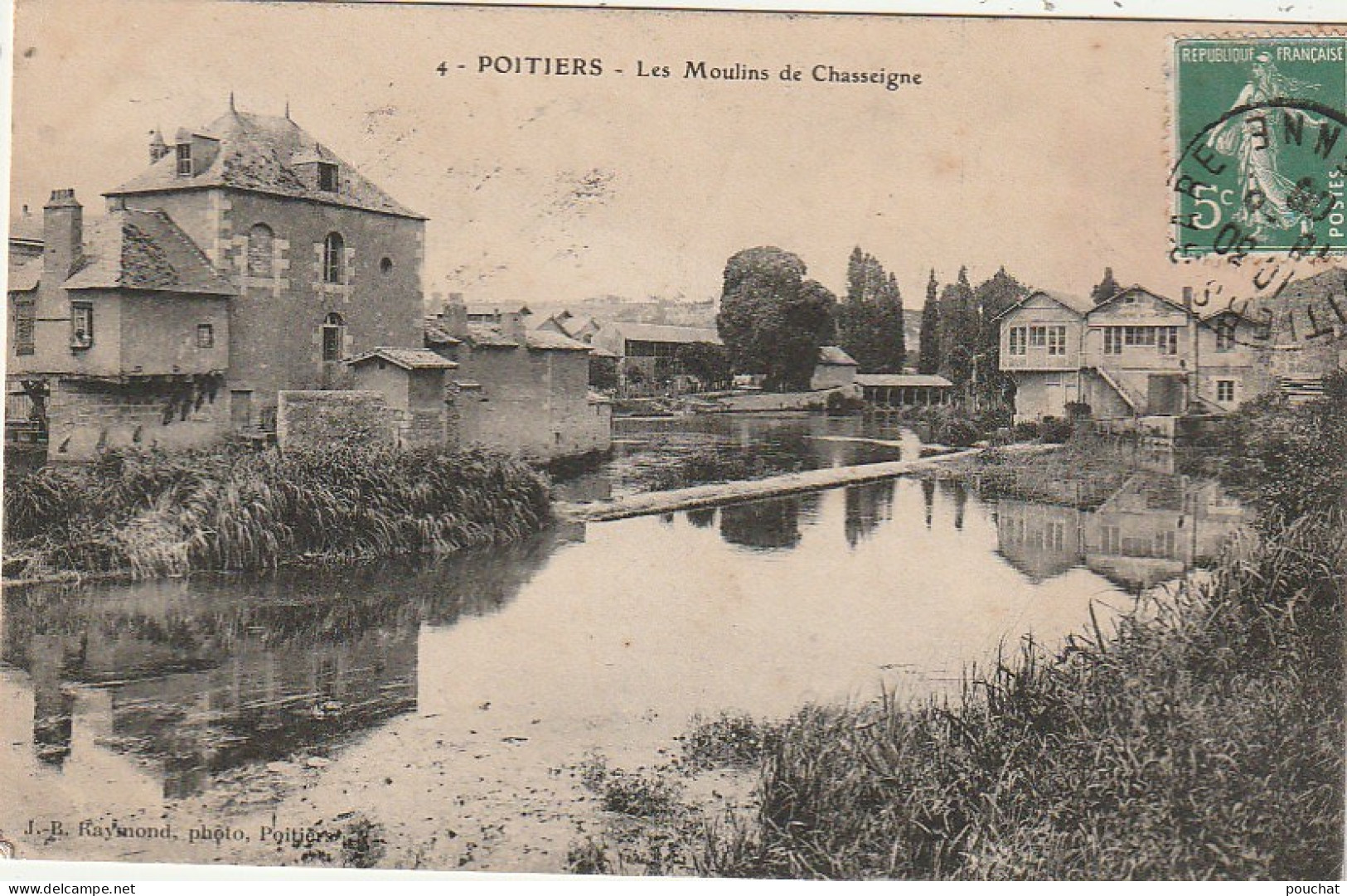LE 9-(86) POITIERS - LES MOULINS DE CHASSEIGNE  - 2 SCANS - Poitiers