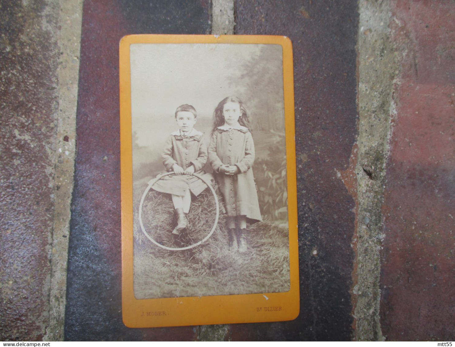 MOSER SAINT DIZIER  PHOTOGRAPHE CDV PHOTO CABINET PORTRAIT ENFANT CERCEAU - Anonymous Persons