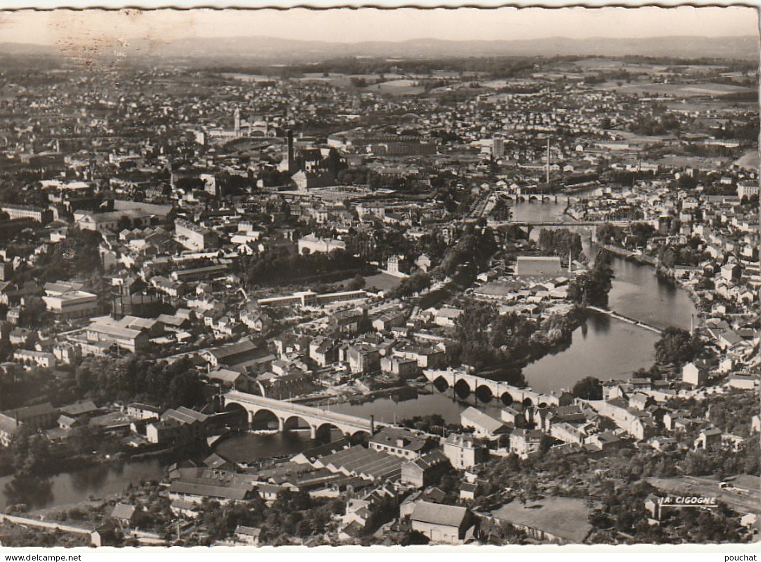 LE 11-(87) LIMOGES - VUE AERIENNE - 2 SCANS - Limoges