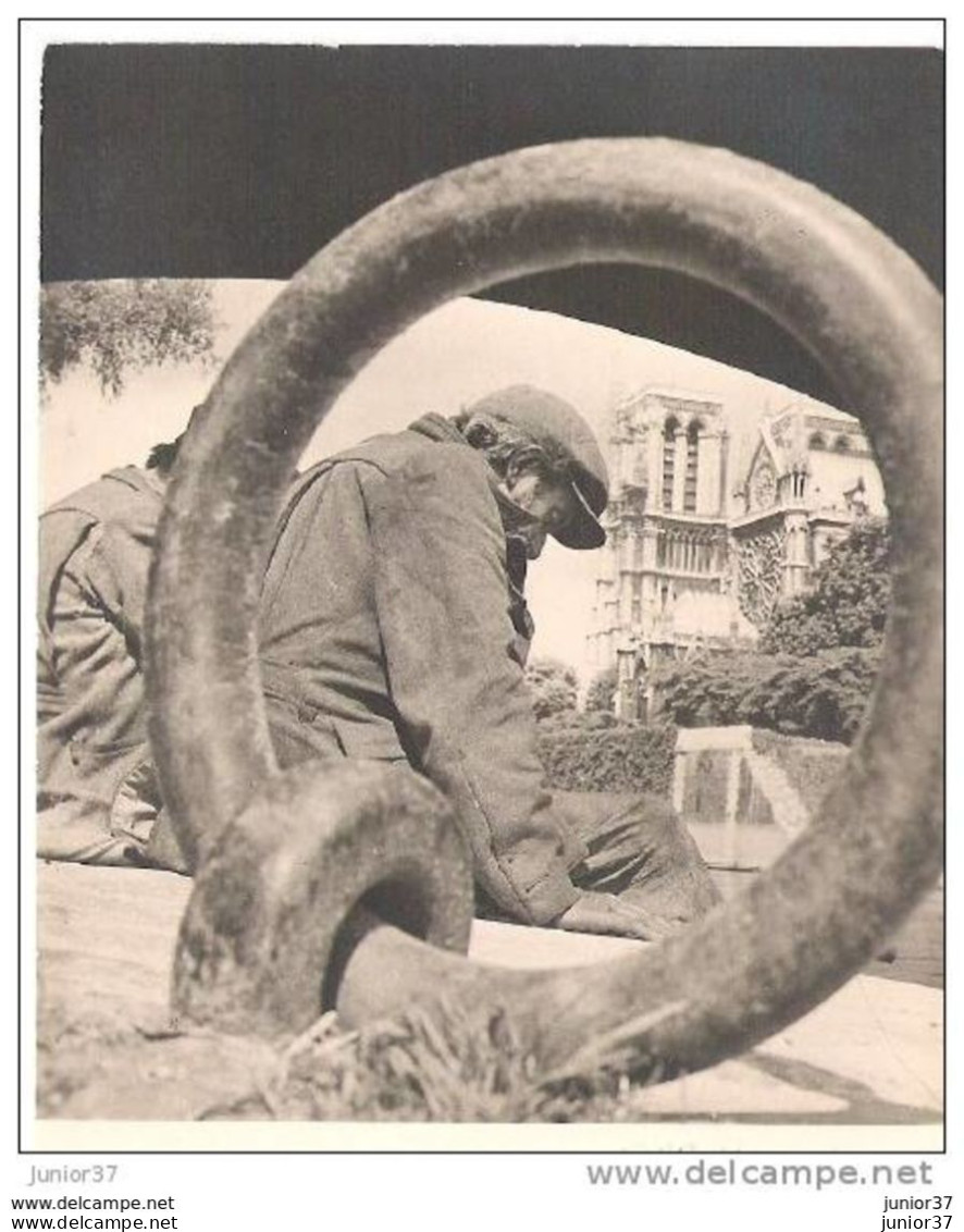 3 Cartes De Paris D'Albert Monier: Sous Les Ponts De Paris, Le Pont Neuf Avec Un Peintre, Les Quais Au Printemps, - Sonstige & Ohne Zuordnung