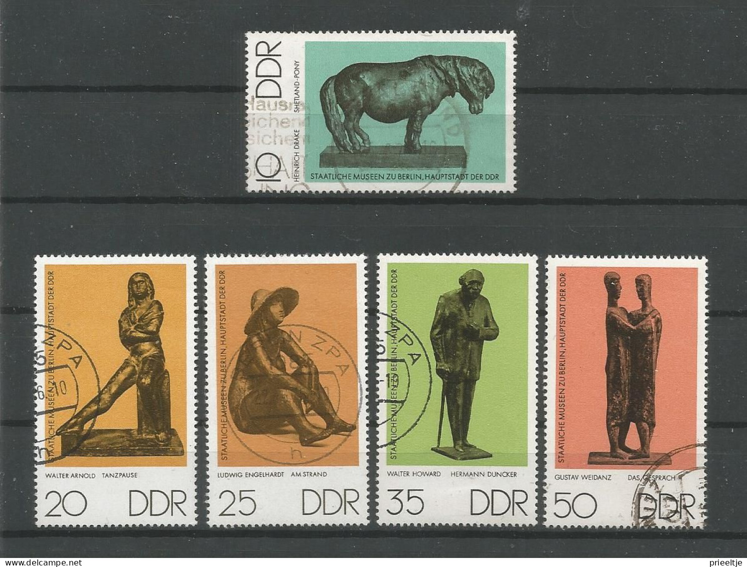 DDR 1976 Bronze Statues Y.T. 1817/1821 (0) - Used Stamps