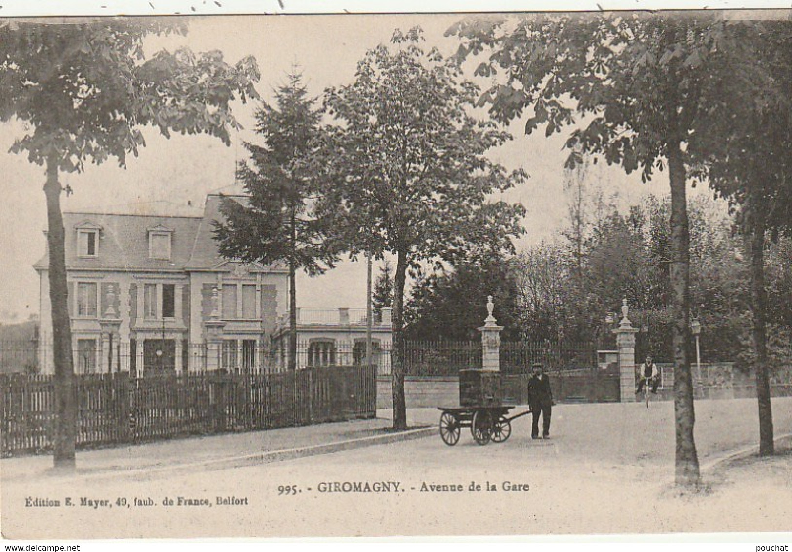 LE 22-(90)  GIROMAGNY - AVENUE DE LA GARE - ANIMATION - CARRIOLE A MAIN - 2 SCANS  - Giromagny