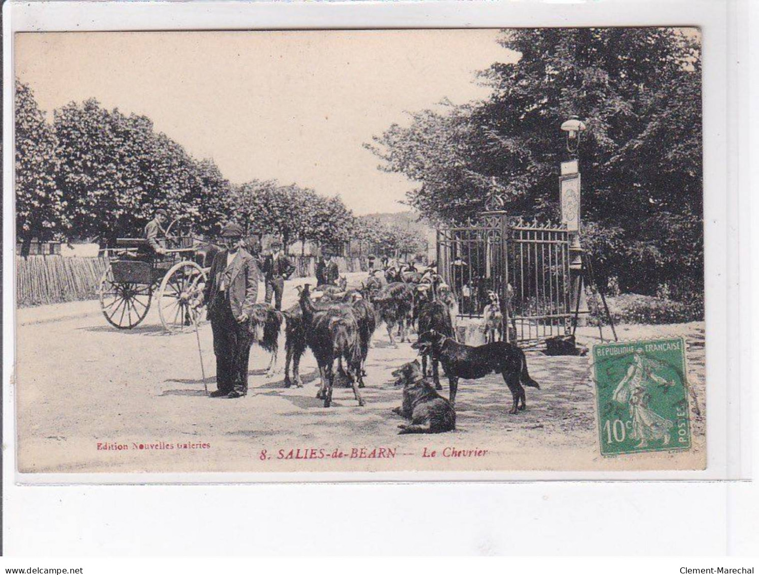 SALIES DE BEARN - Le Chevrier - Très Bon état - Salies De Bearn