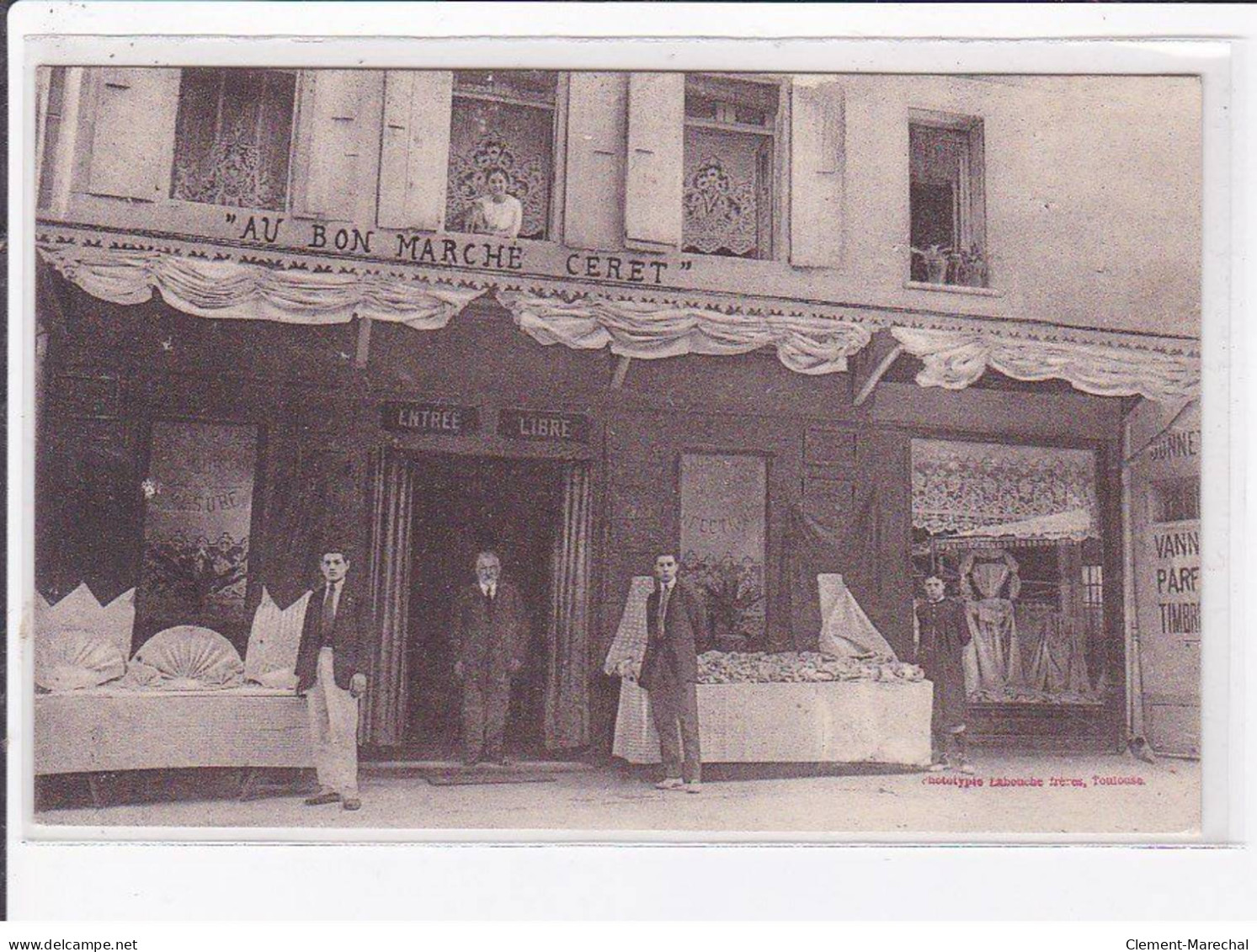 CERET : Magasin "au Bon Marché" - état (un Trou D'épingle Sinon TBE) (éditée Par LABOUCHE) - Ceret