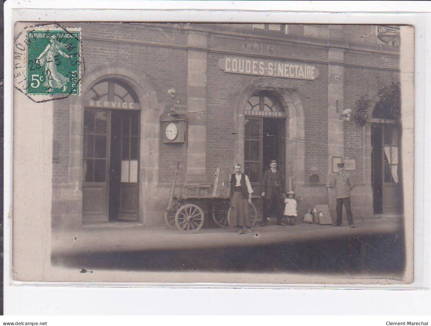 COUDES SAINT NECTAIRE : Carte Photo De La Gare Et De Son Personnel - Très Bon état - Sonstige & Ohne Zuordnung