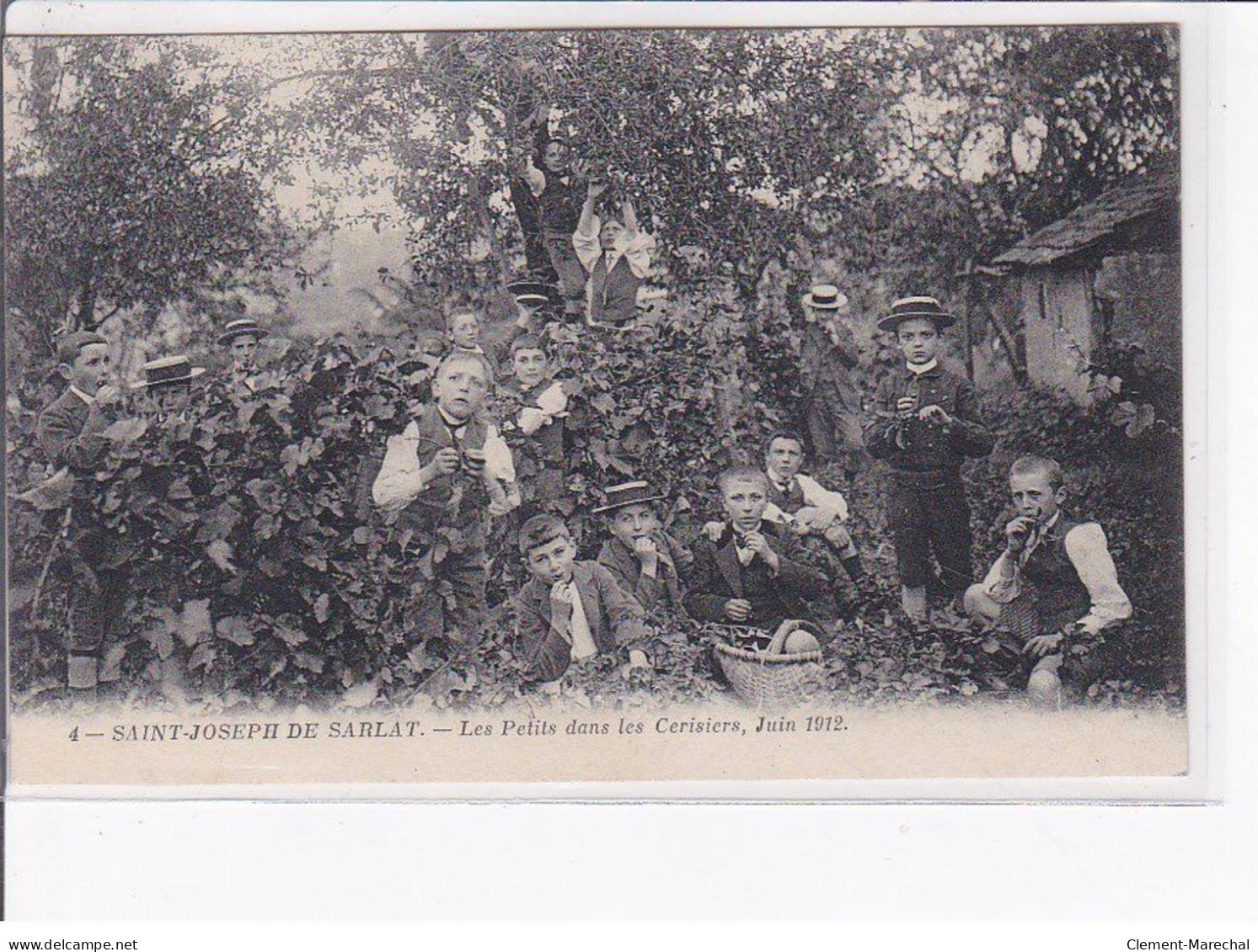 SAINT JOSEPH DE SARLA -Les Petits Dans Le Cerisiers, Juin 1912 - Très Bon état - Autres & Non Classés