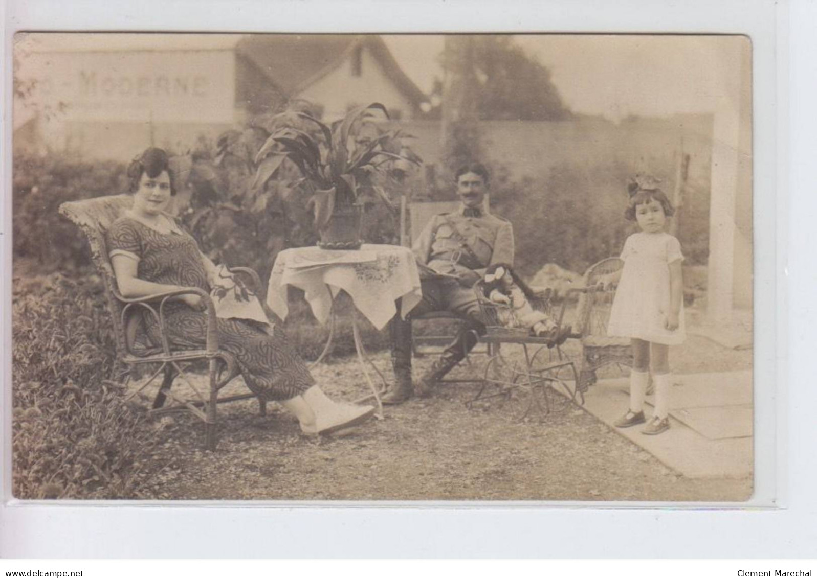 AUXONNE: Photo-moderne, Atelier De Photographie, Personnages - Très Bon état - Auxonne