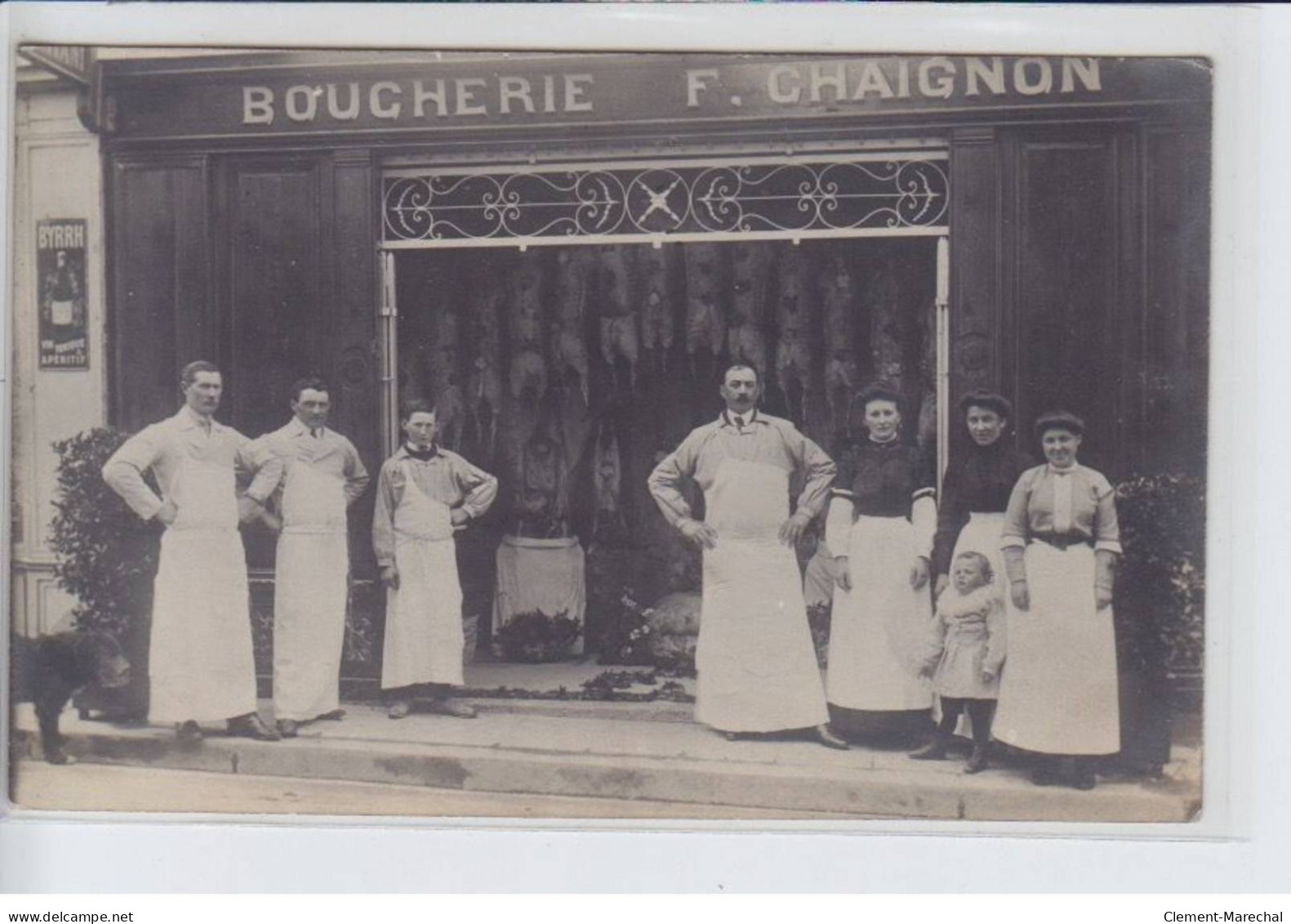 FRANCE: Boucherie F. Chaignon, Bouchers, Byrrh, Chien, Vin Tonique Apéritif - Très Bon état - Fotos