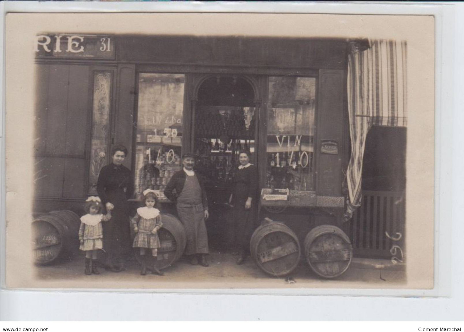 FRANCE: Articles Militaires G. Neuville, Vin, épicerie, Tonneaux - Très Bon état - Photos