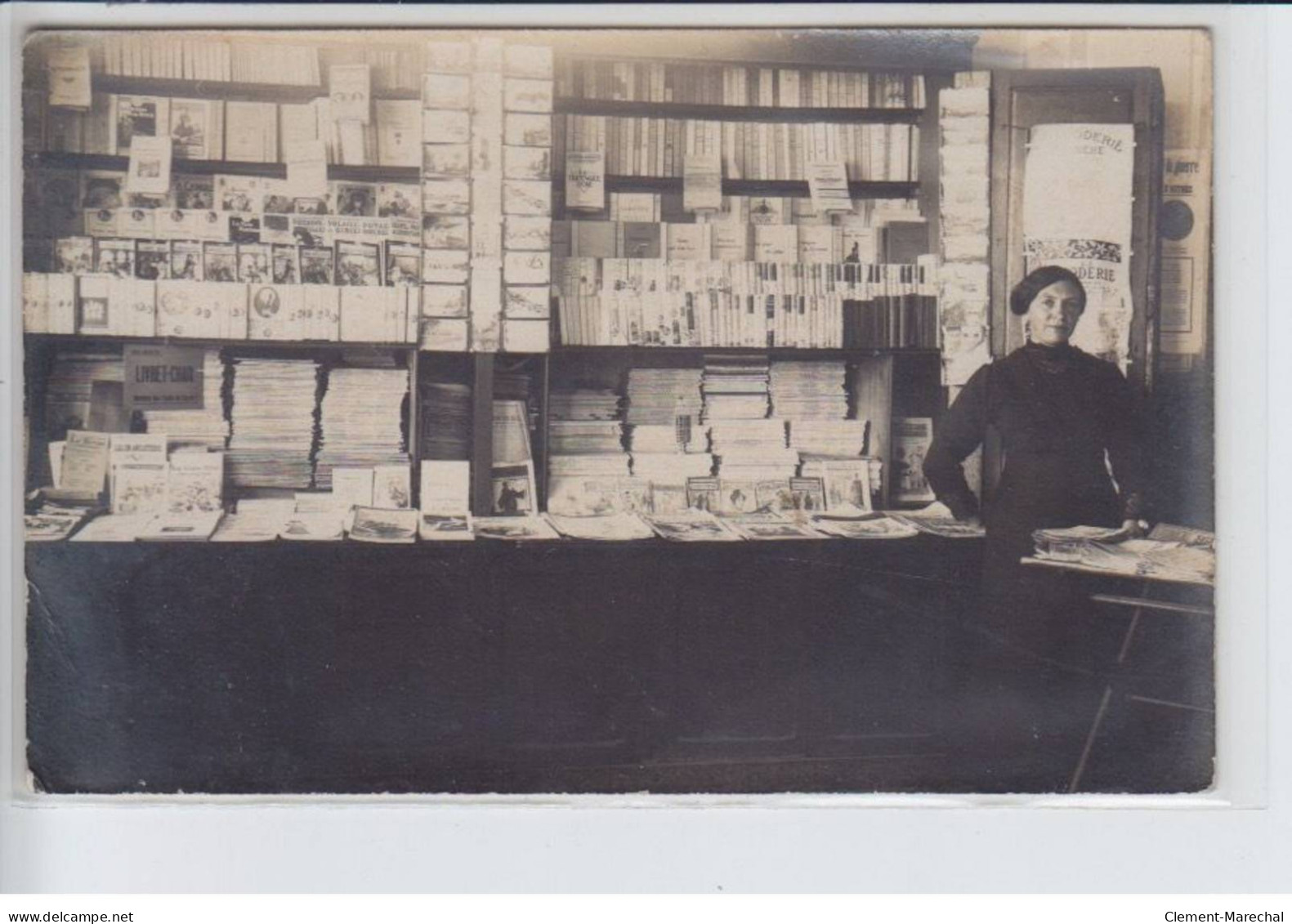 FRANCE: Intérieur De Librairie - Très Bon état - Fotos