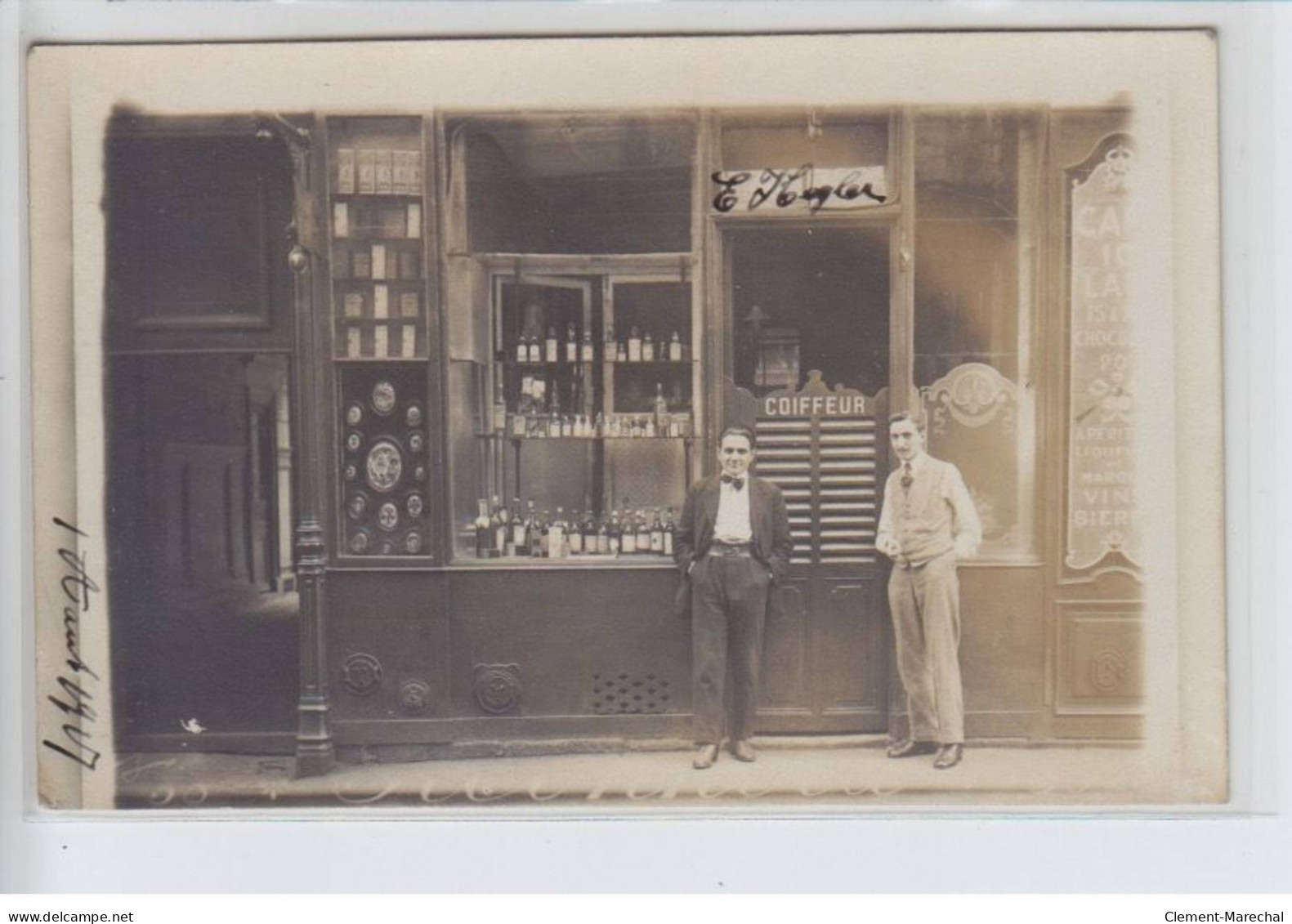 FRANCE - Coiffeur Salon, Personnages - Très Bon état - Fotos