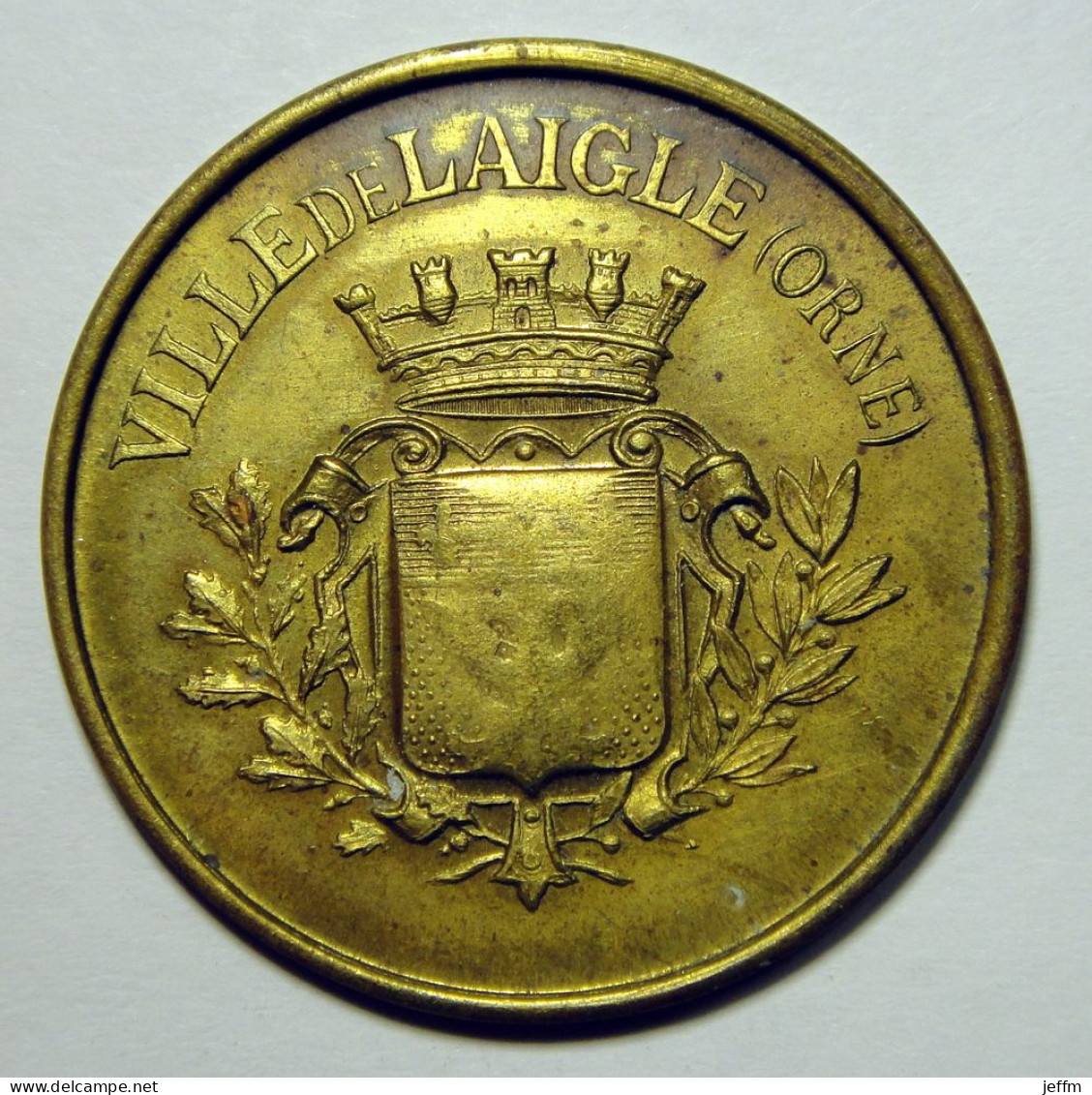 Ville De Laigle (Orne) - Bureau De Bienfaisance - BOIS - Monétaires / De Nécessité